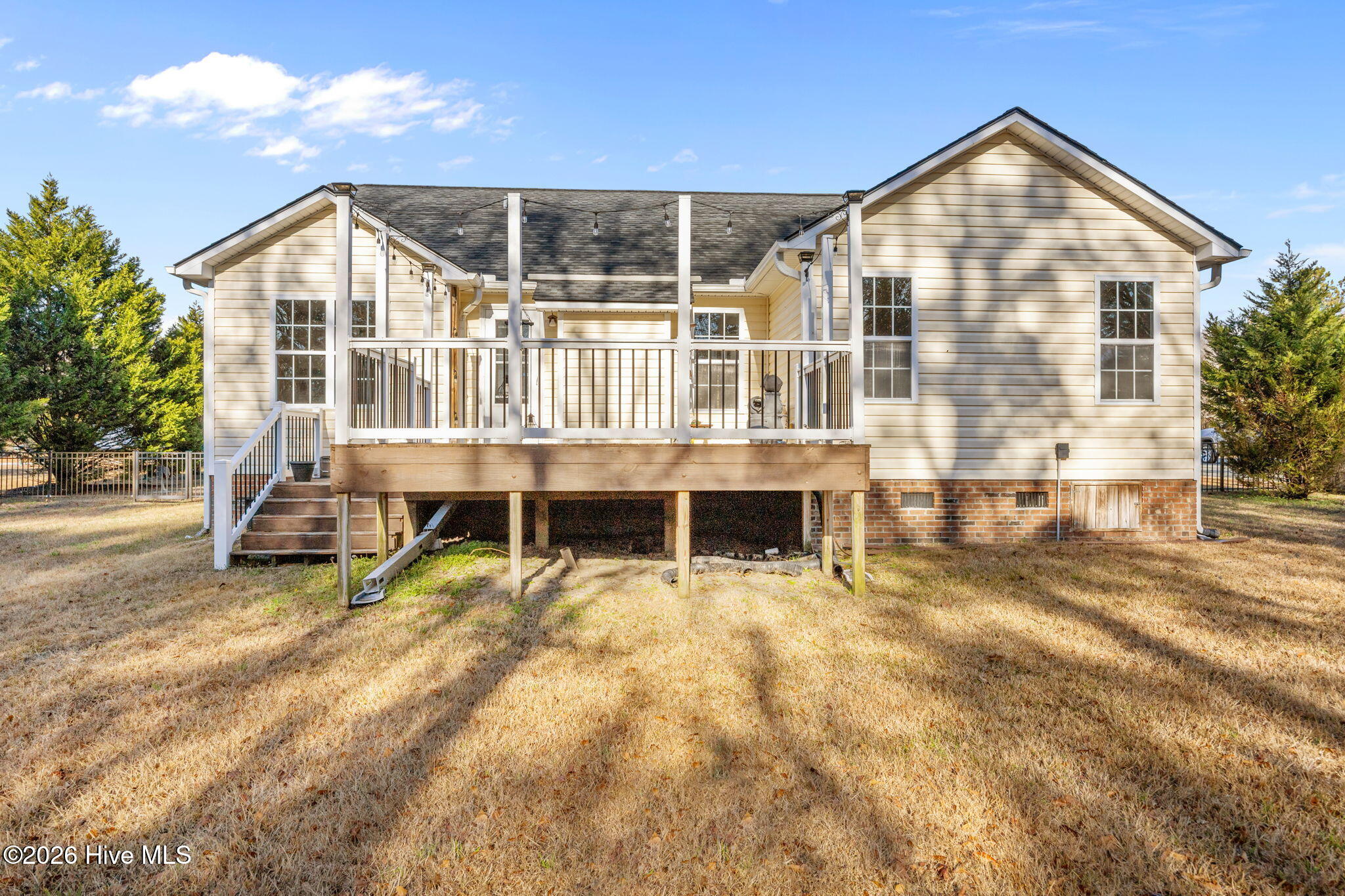 100522490 | Photo 38