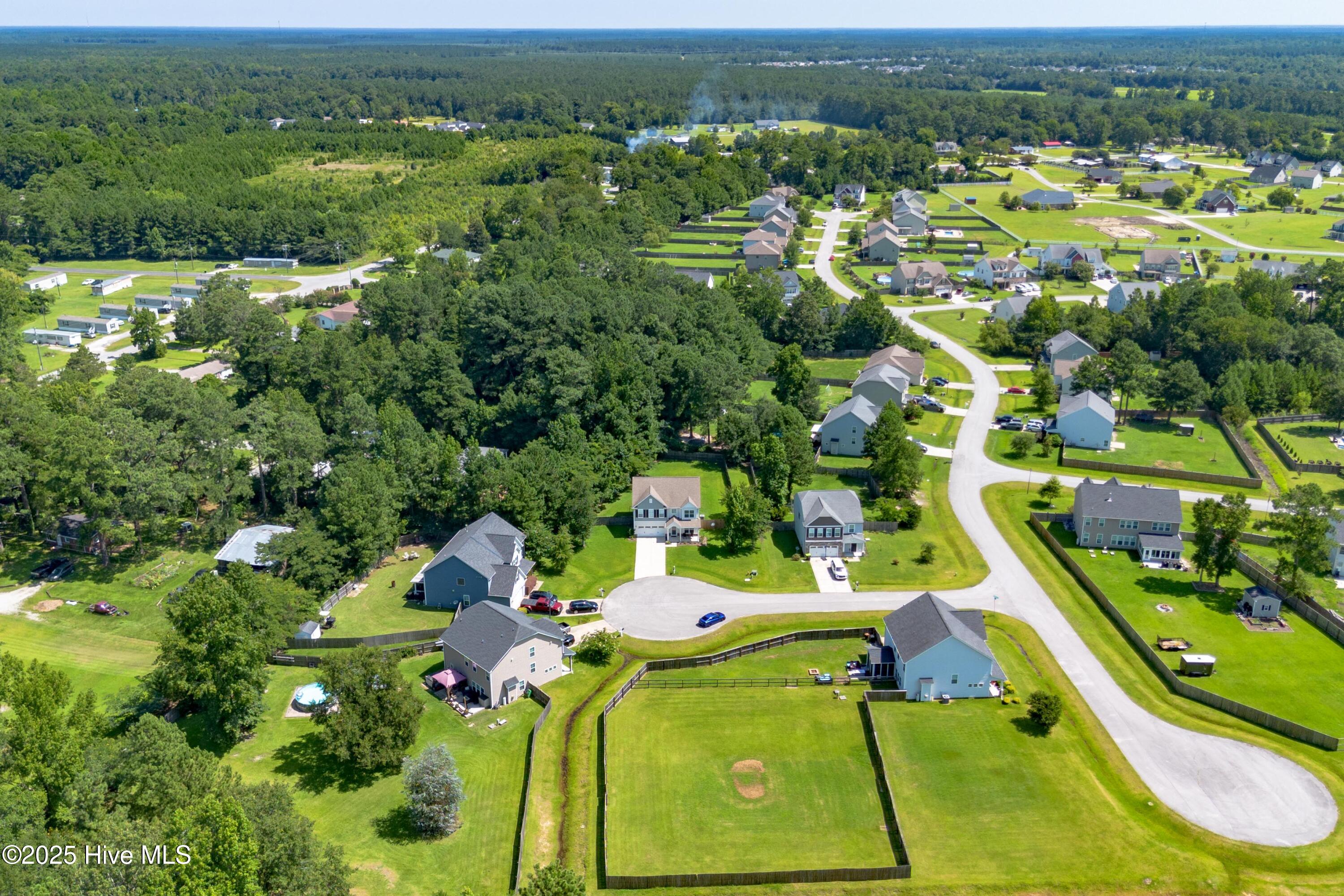 100521399 | Photo 39