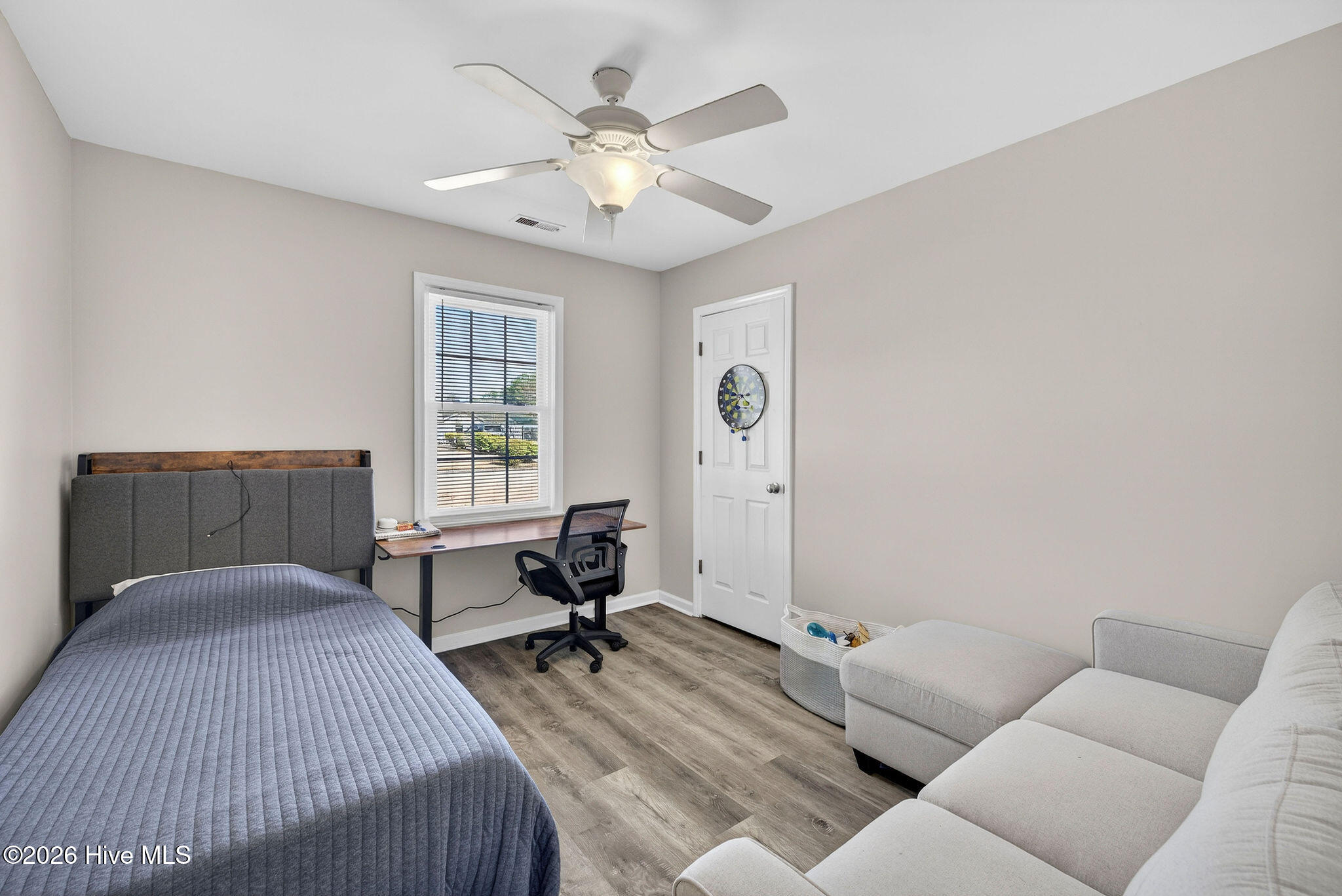 100555588 | Photo 16