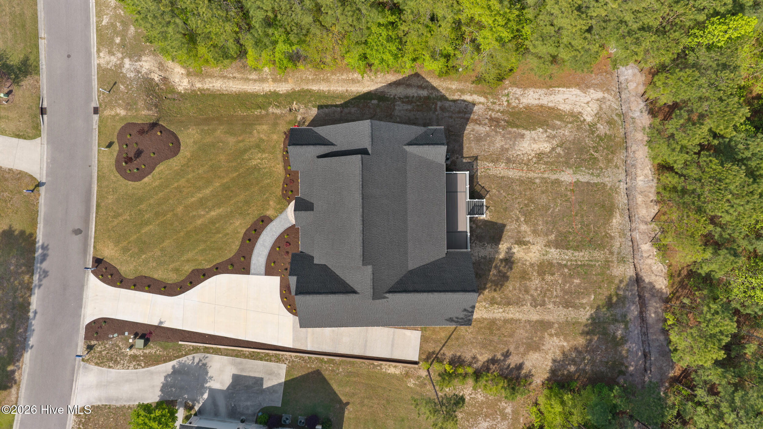 100566568 | Photo 58