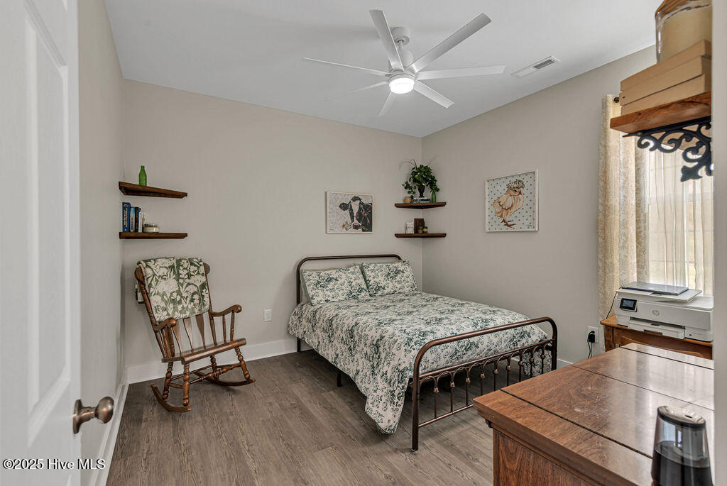 1560 White Oak River Road,Maysville