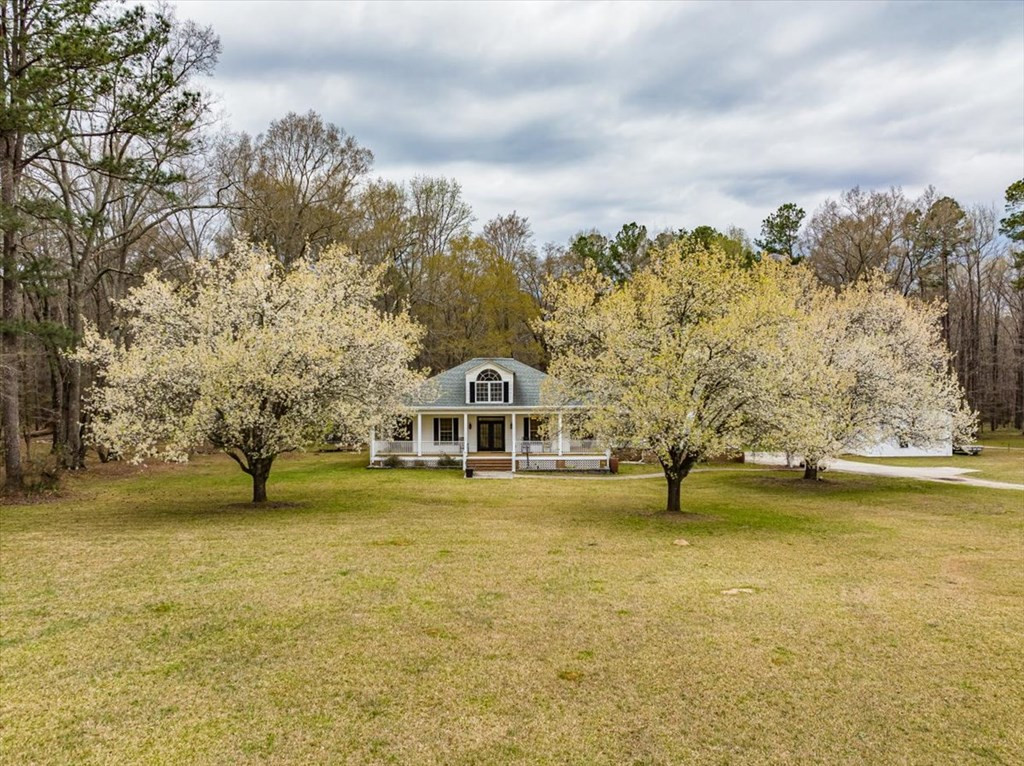 1893 Folly Lake Drive, Thomson, GA 30824 Listing Photo  4