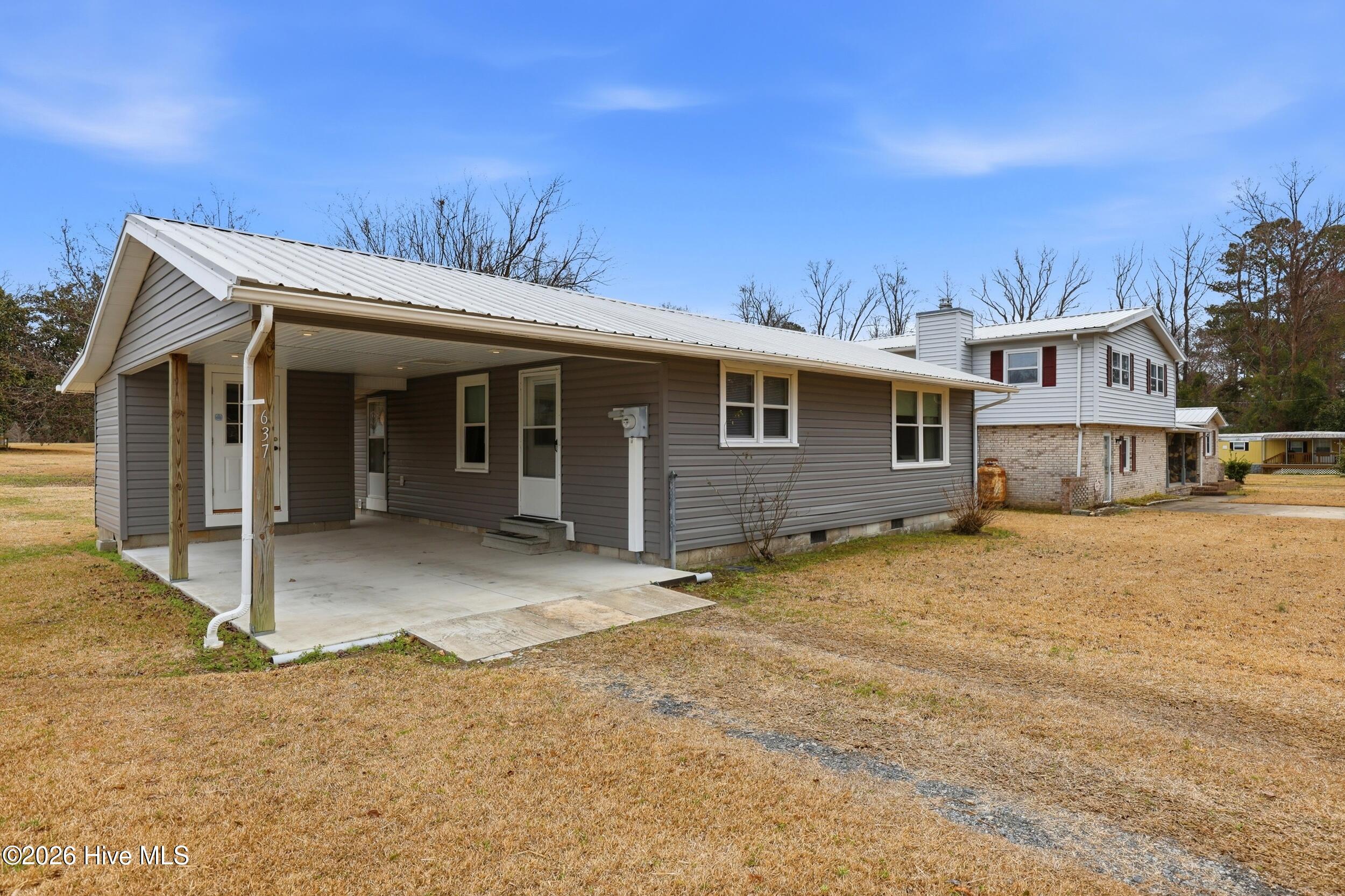 100561311 | Photo 53