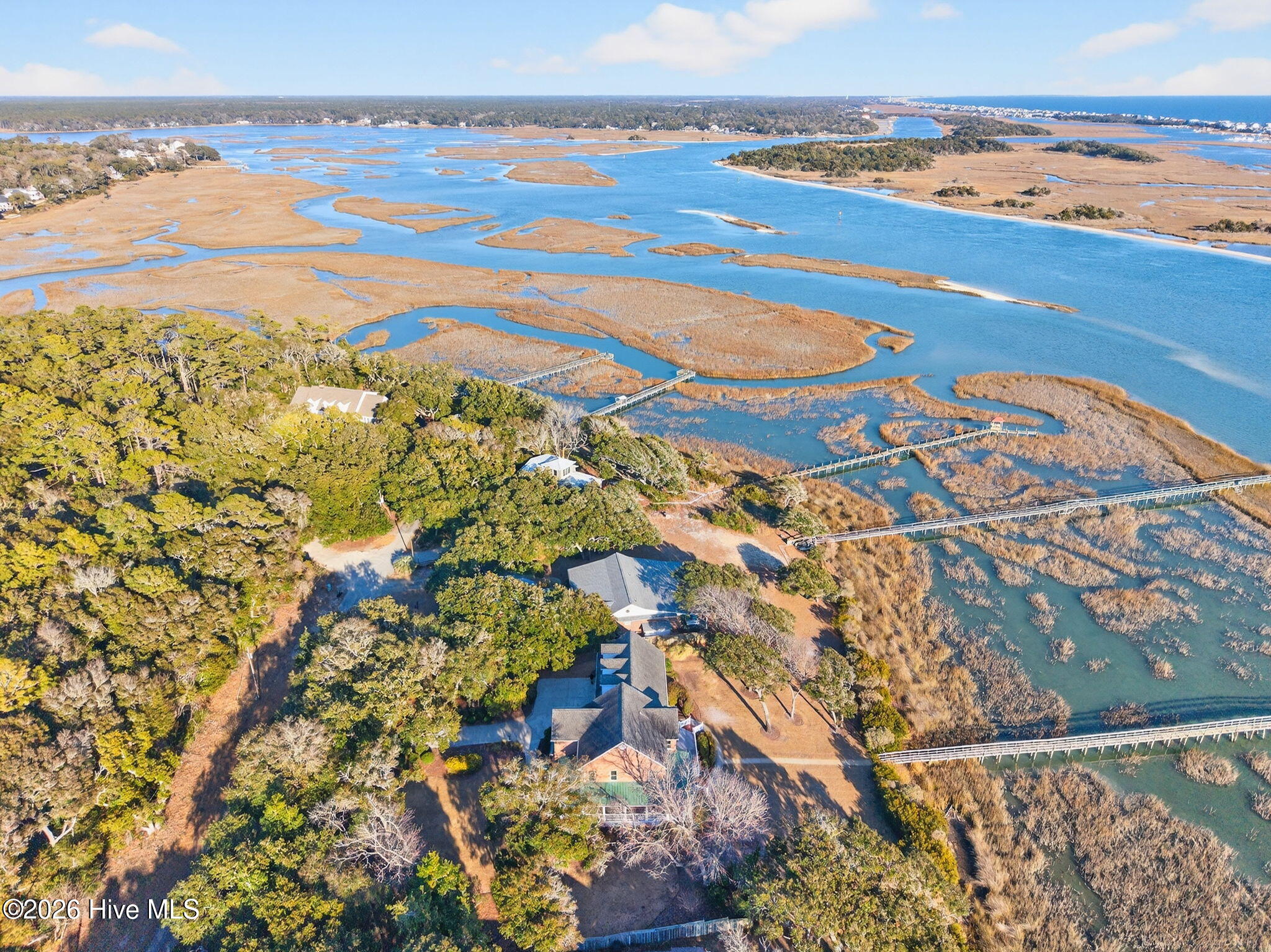 100555125 | Photo 55