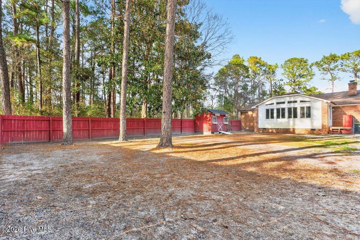 100554267 | Photo 40