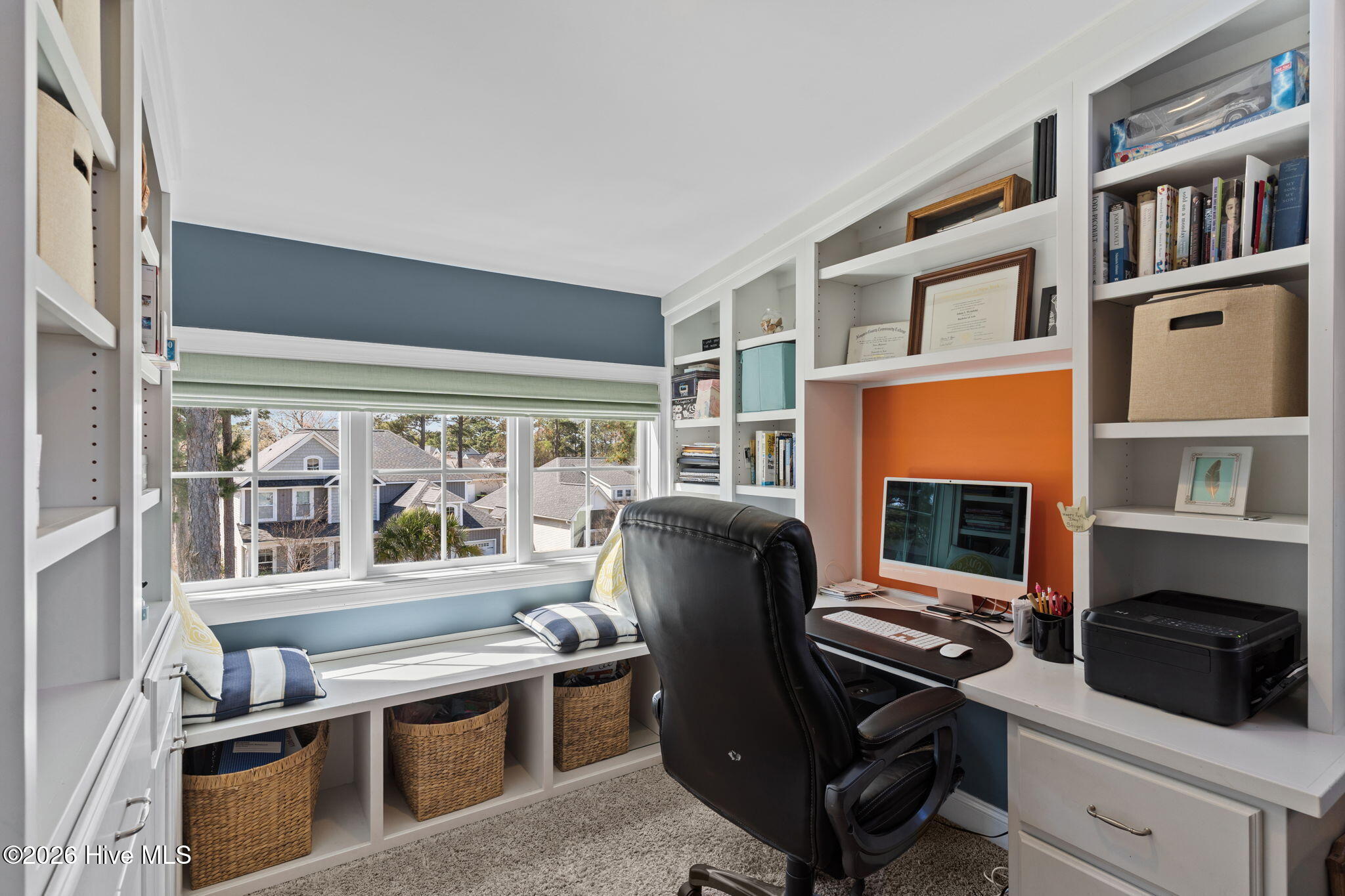 100564202 | Photo 34