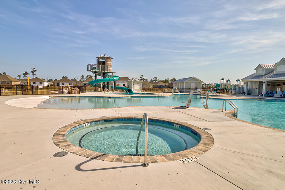 100557891 | Photo 31