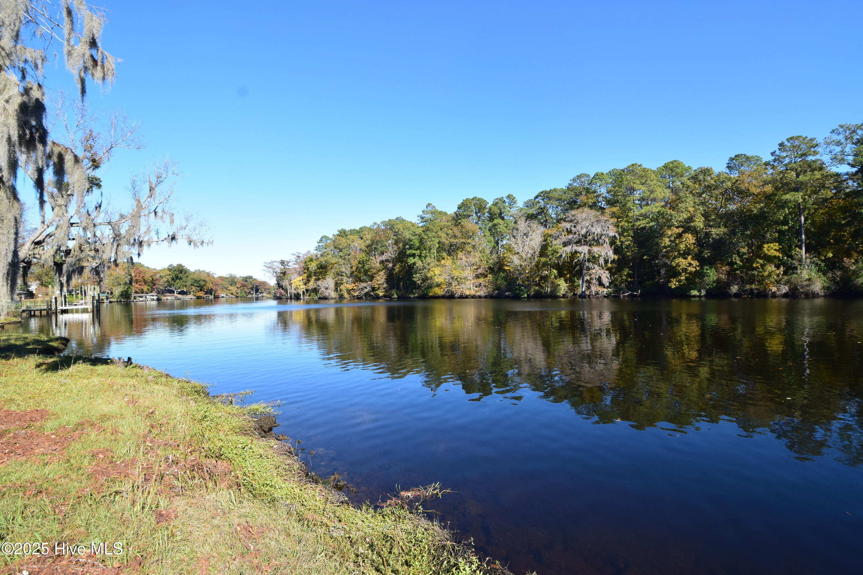 246 Shoreline Drive, New Bern, NC, 28562