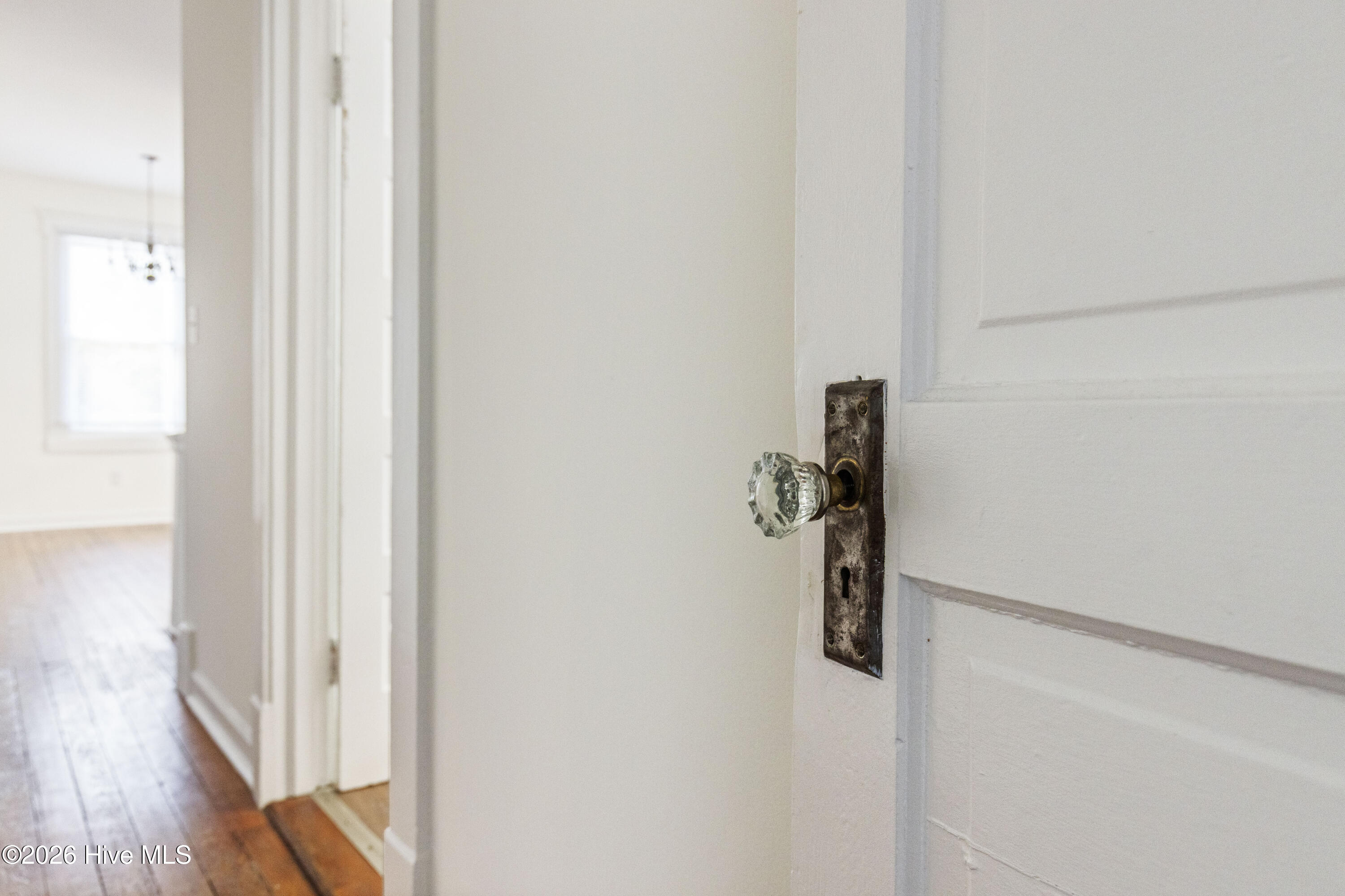 100549514 | Photo 40