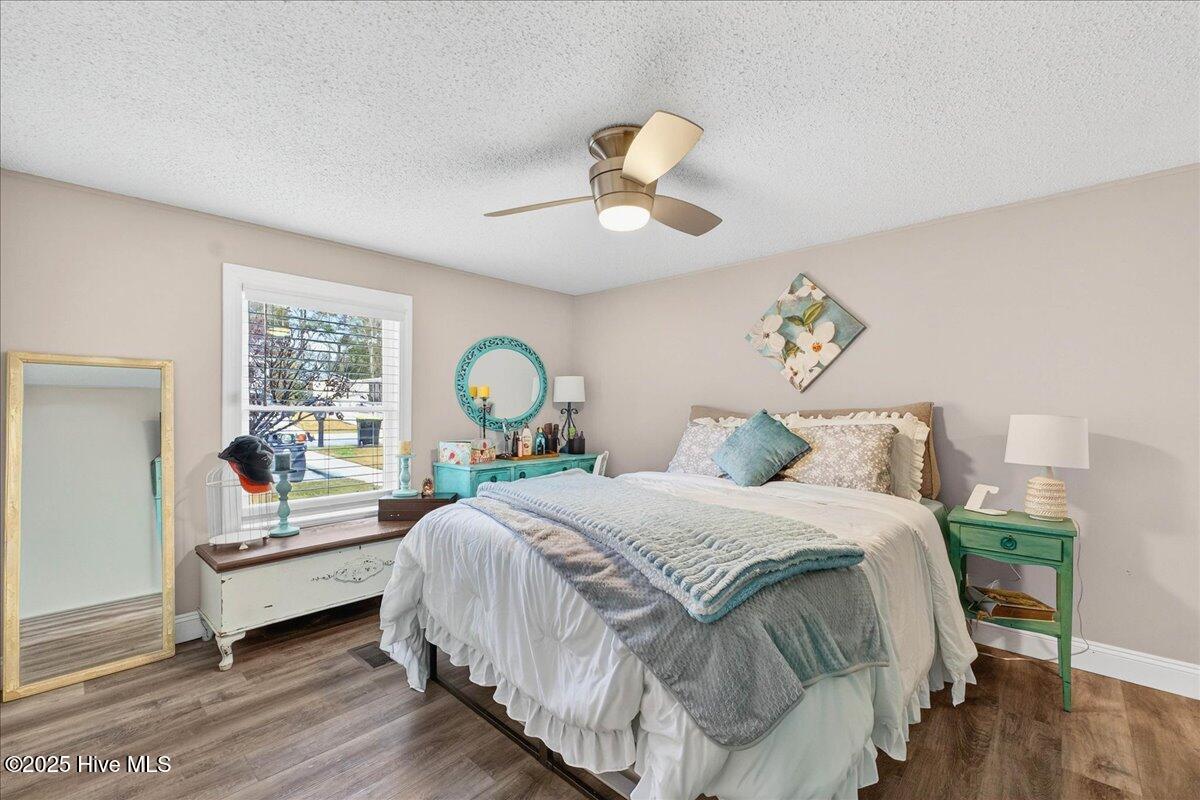 100543222 | Photo 28