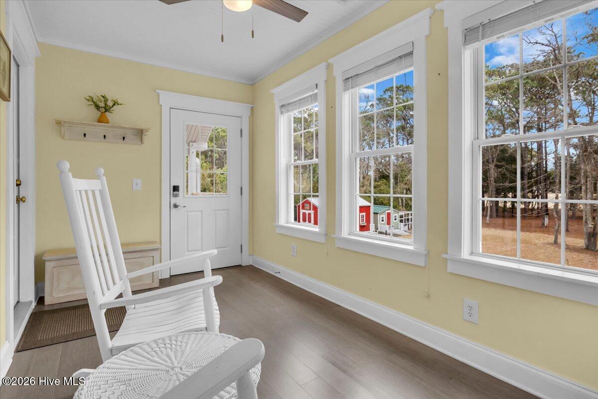 100556274 | Photo 22