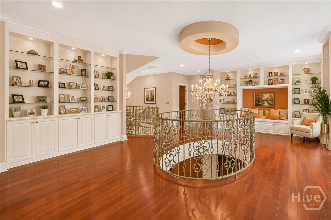 2nd floor landing, built in bookcases and storage