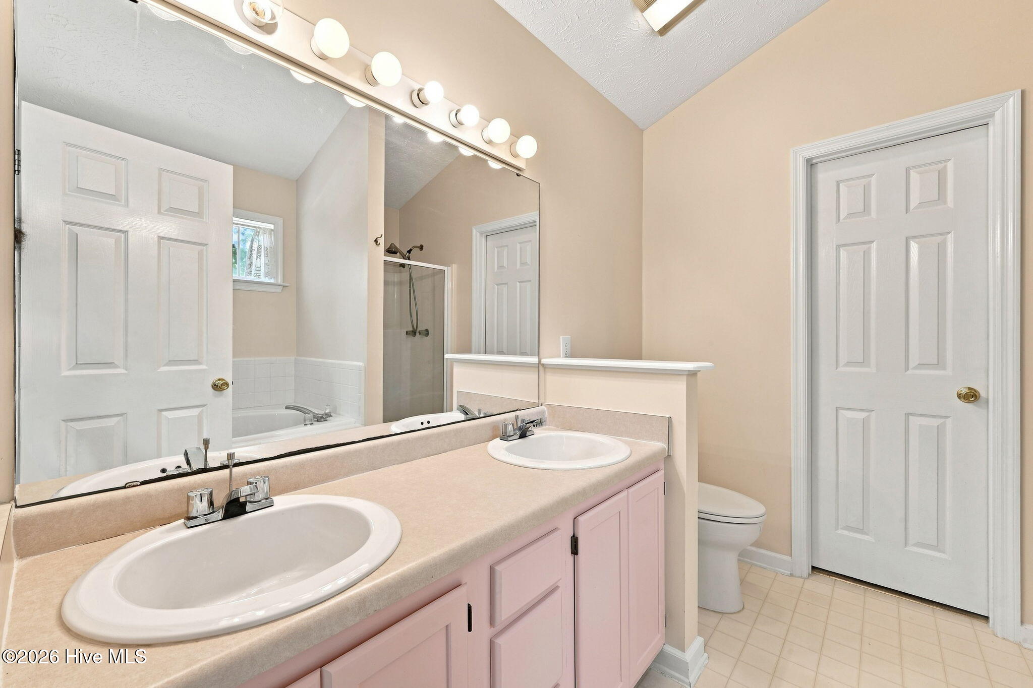115 Neuse Harbour Boulevard,New Bern