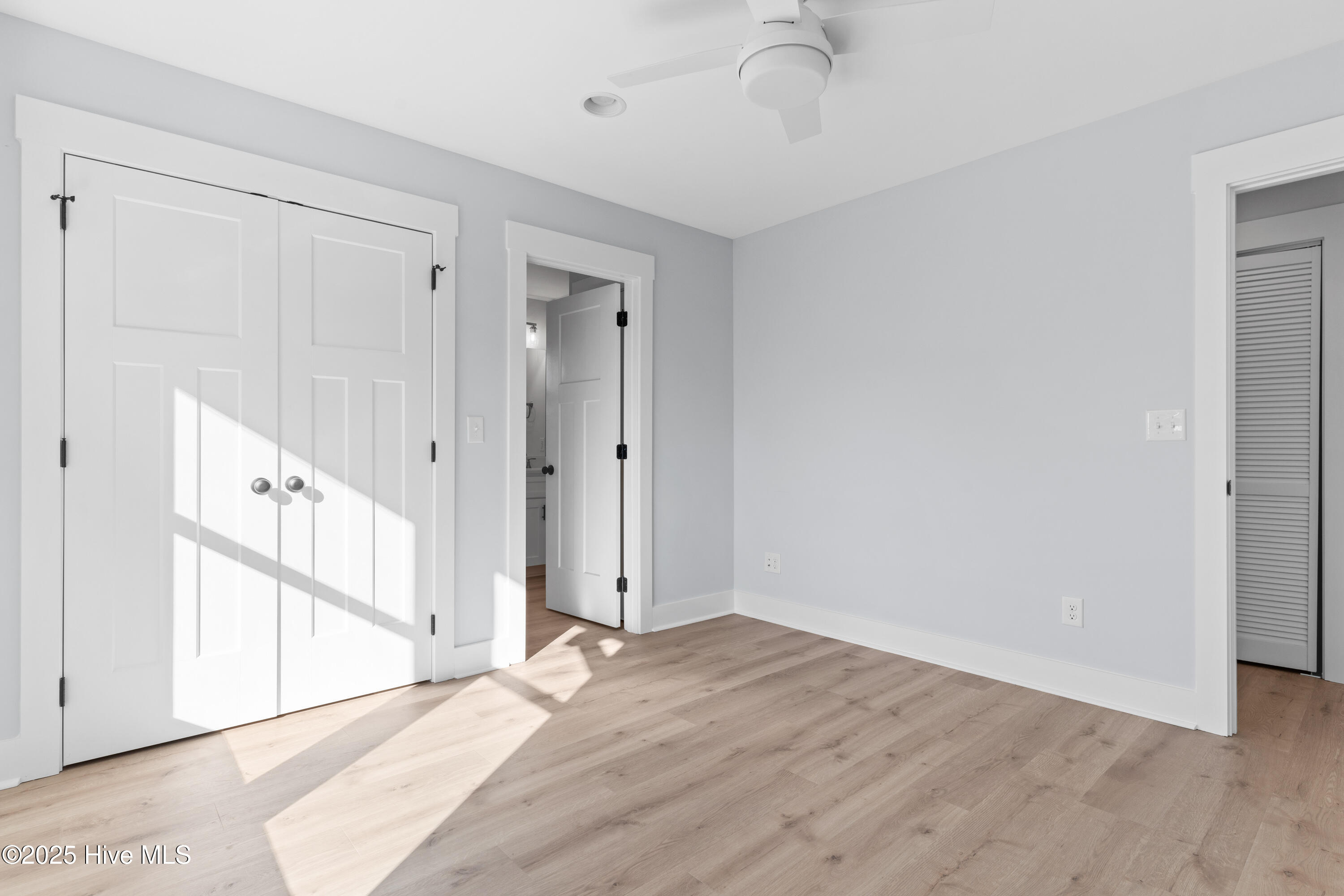 100545556 | Photo 49