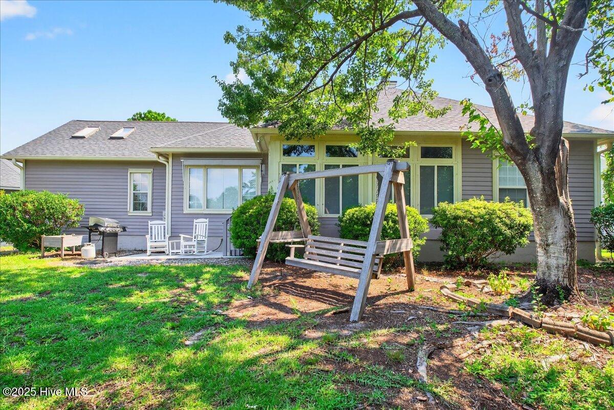 100561885 | Photo 65