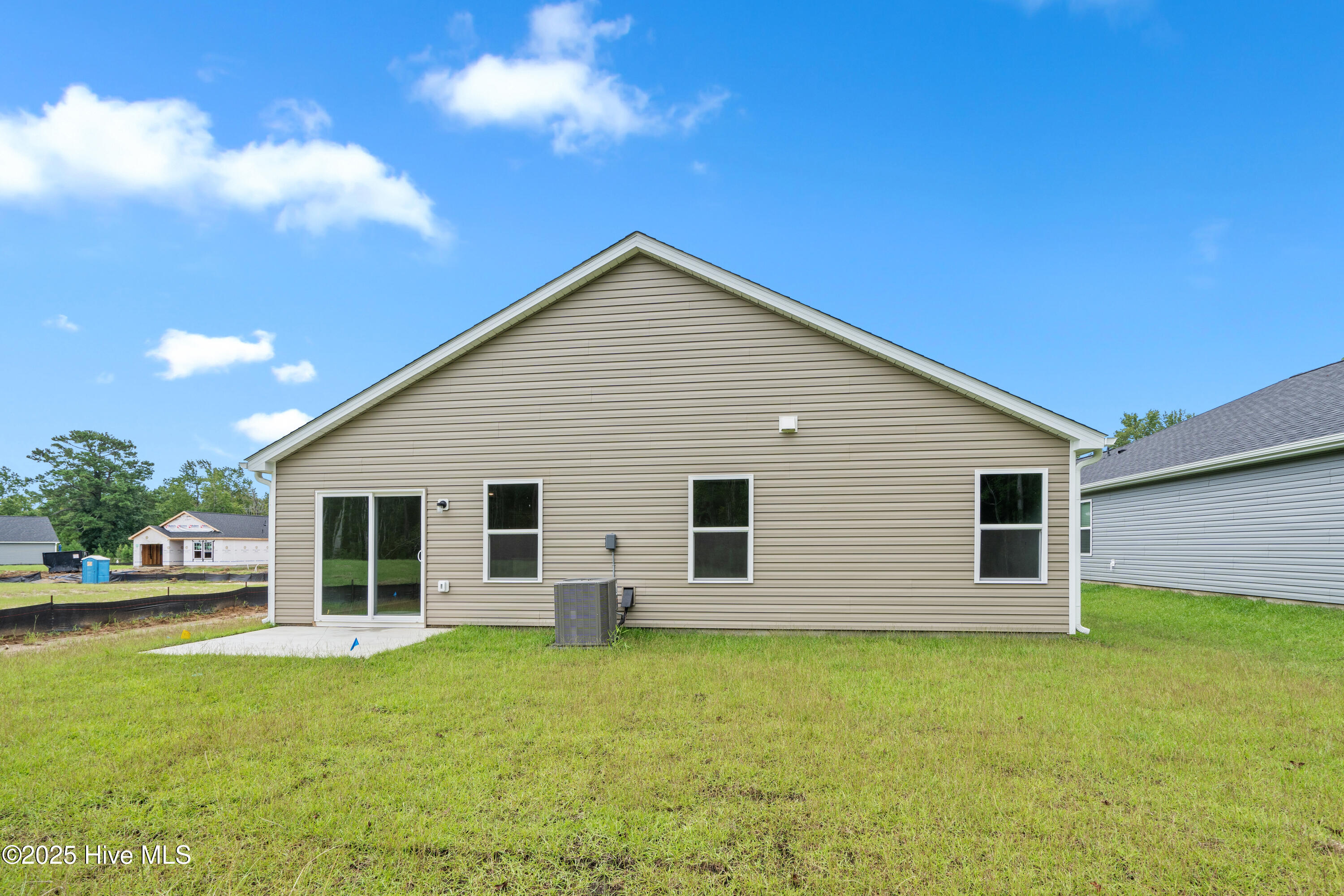 100526772 | Photo 30