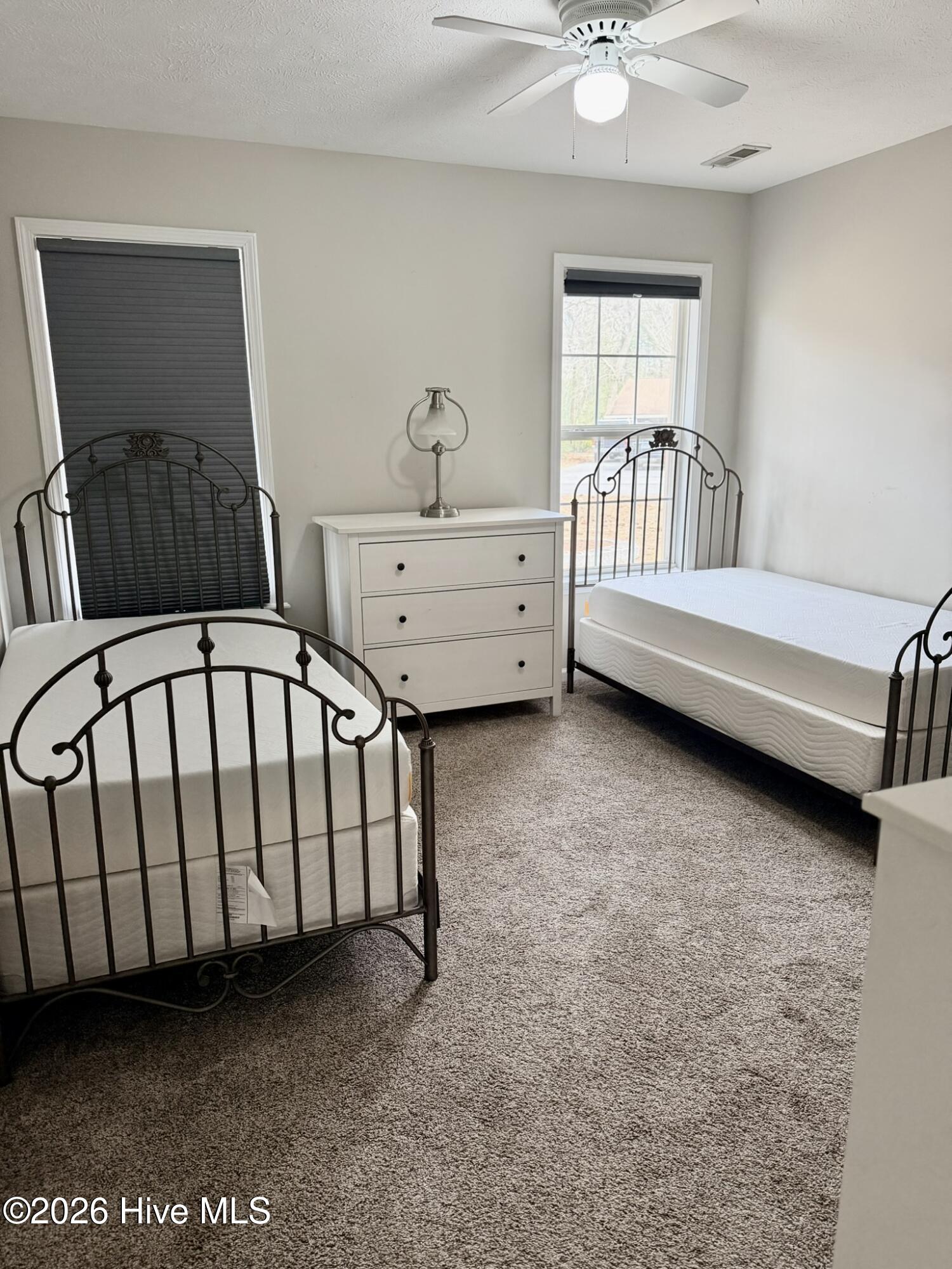 100552309 | Photo 26