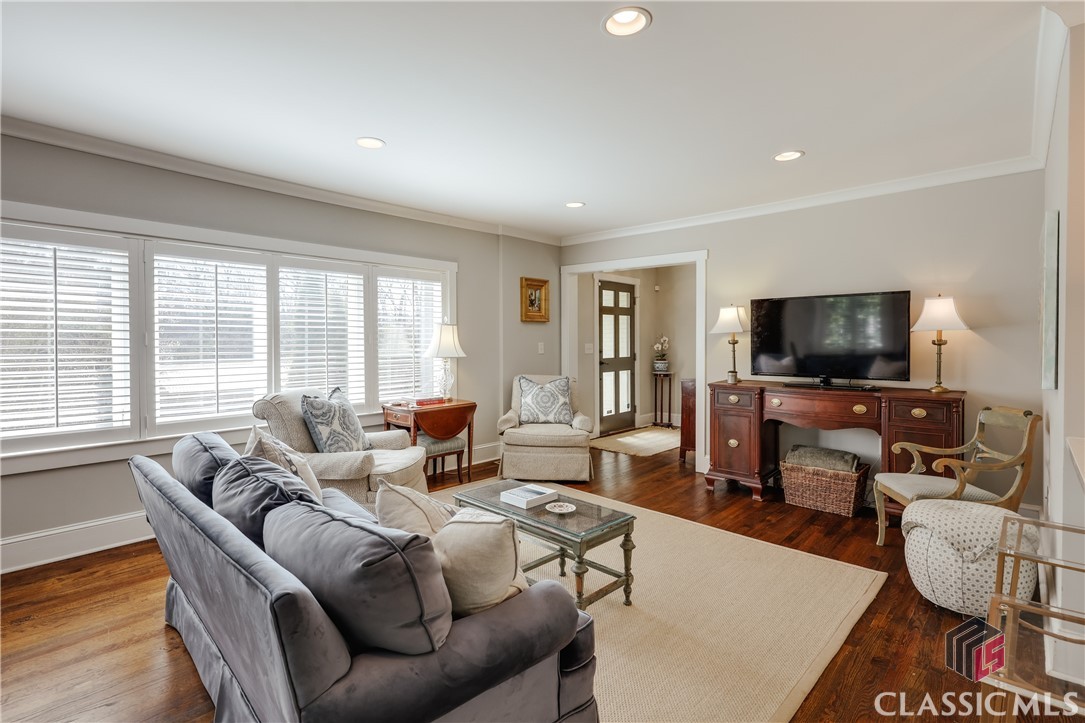 204 Gran Ellen Drive