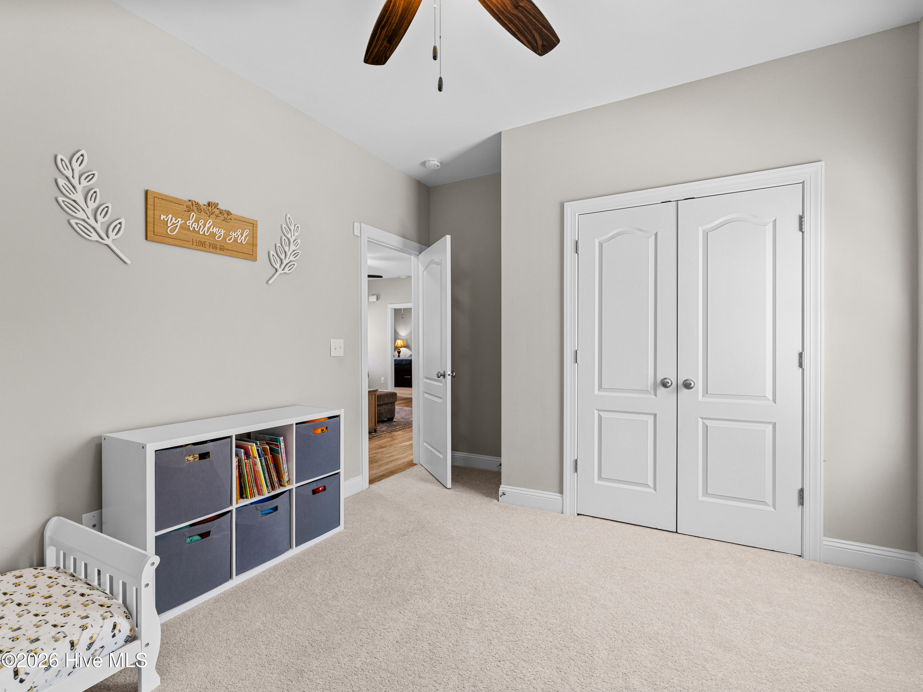 100560516 | Photo 32