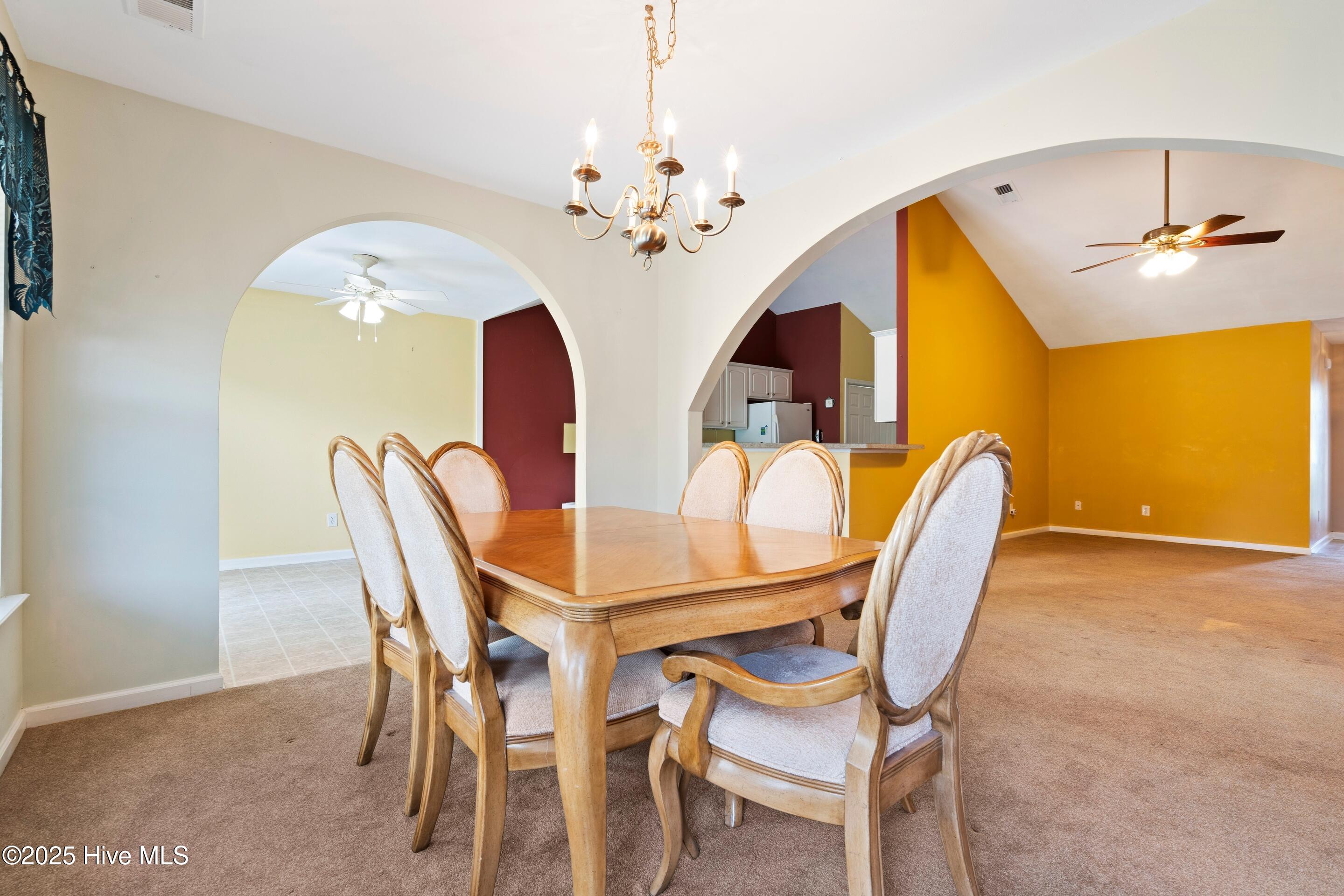 100509496 | Photo 35