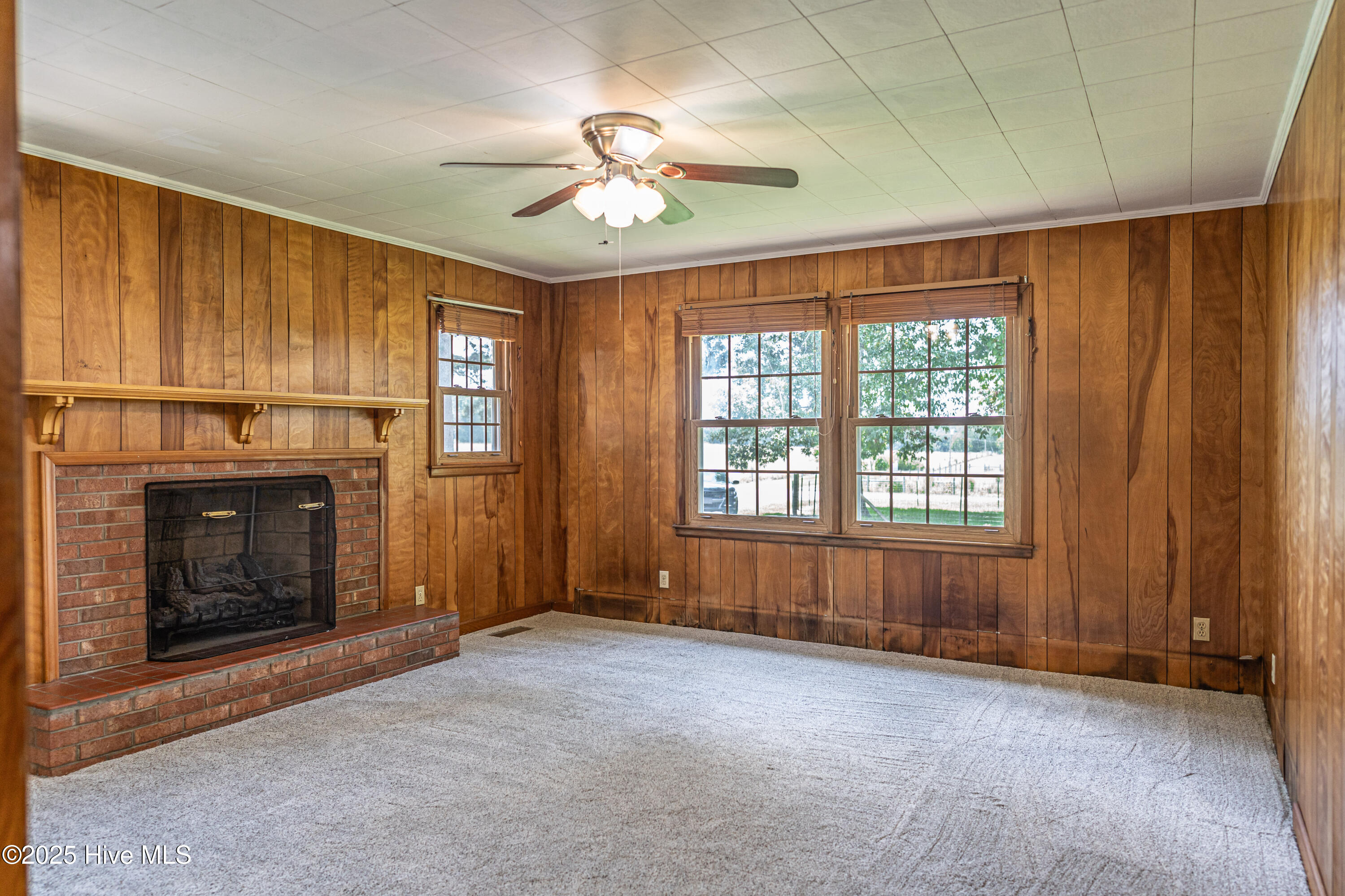 383 Lakey Siding Road