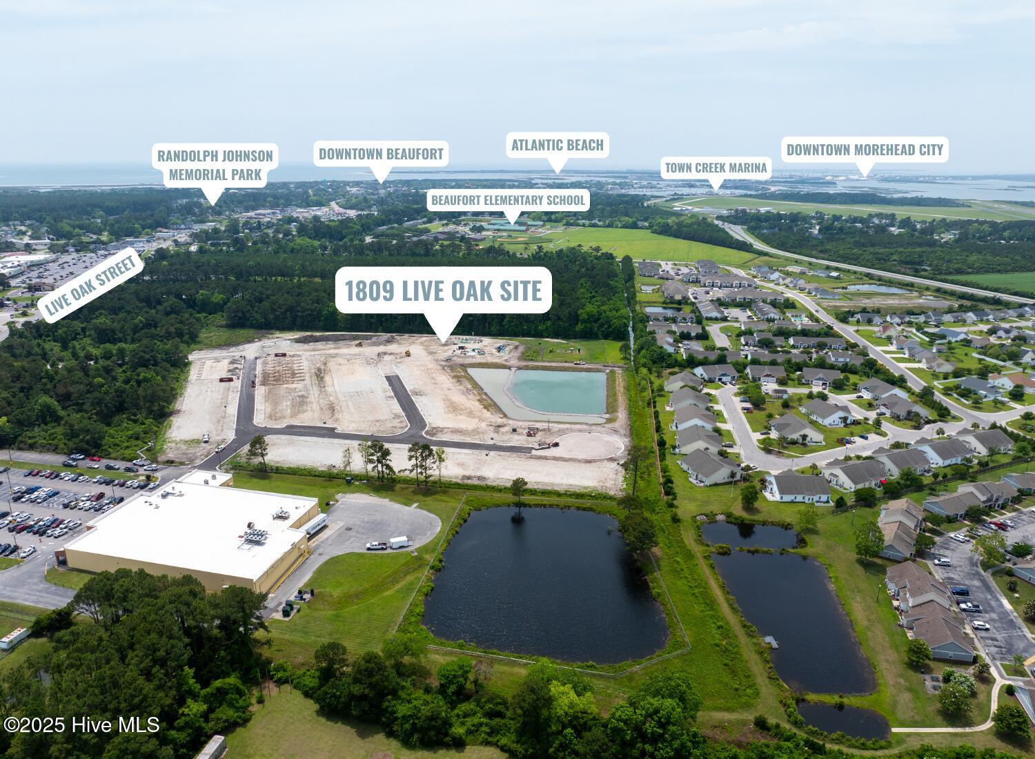 243 Cline Way Unit 111, 1809 Live Oak,Beaufort