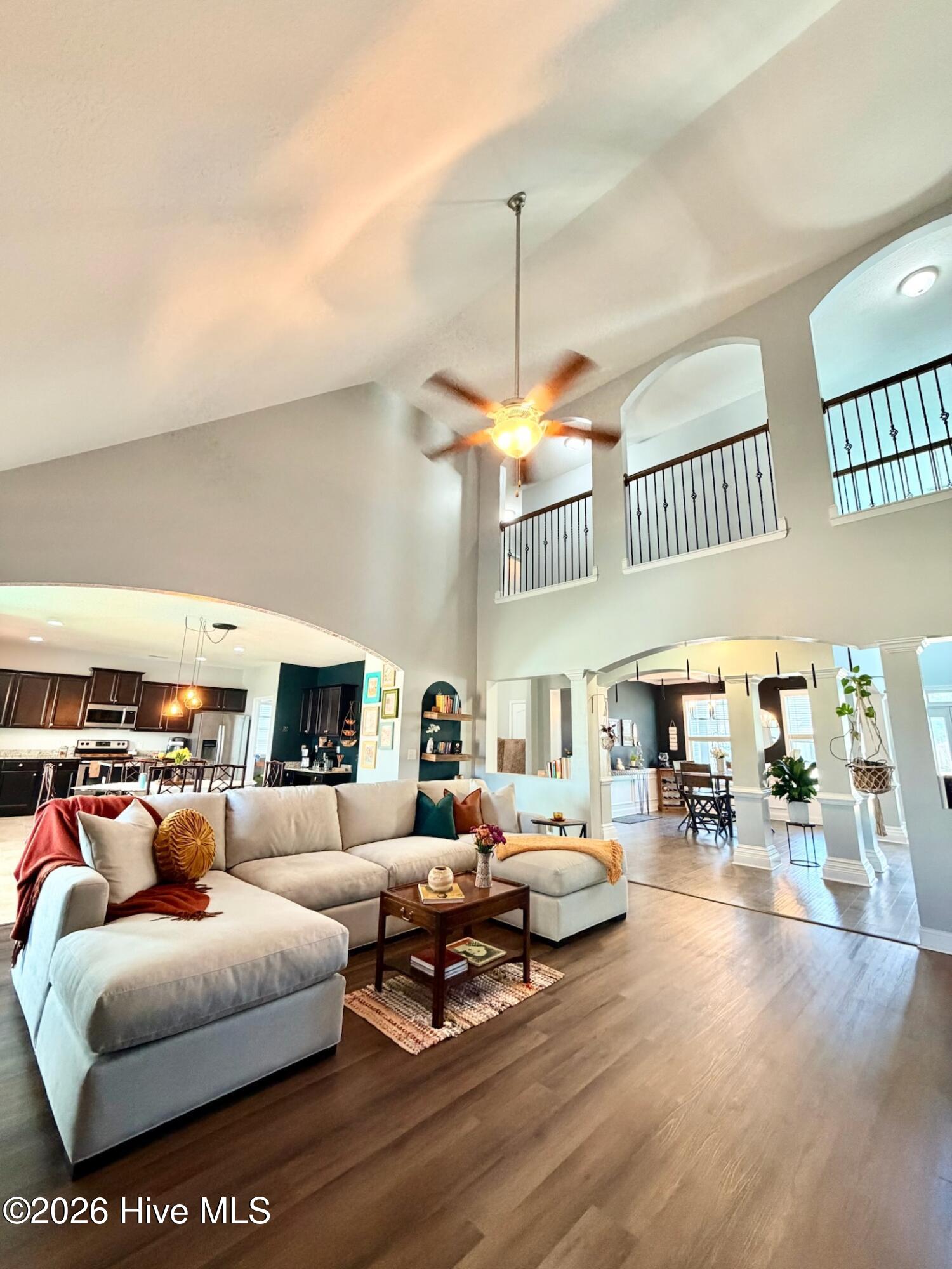 279 Southwest Plantation Drive,Maple Hill
