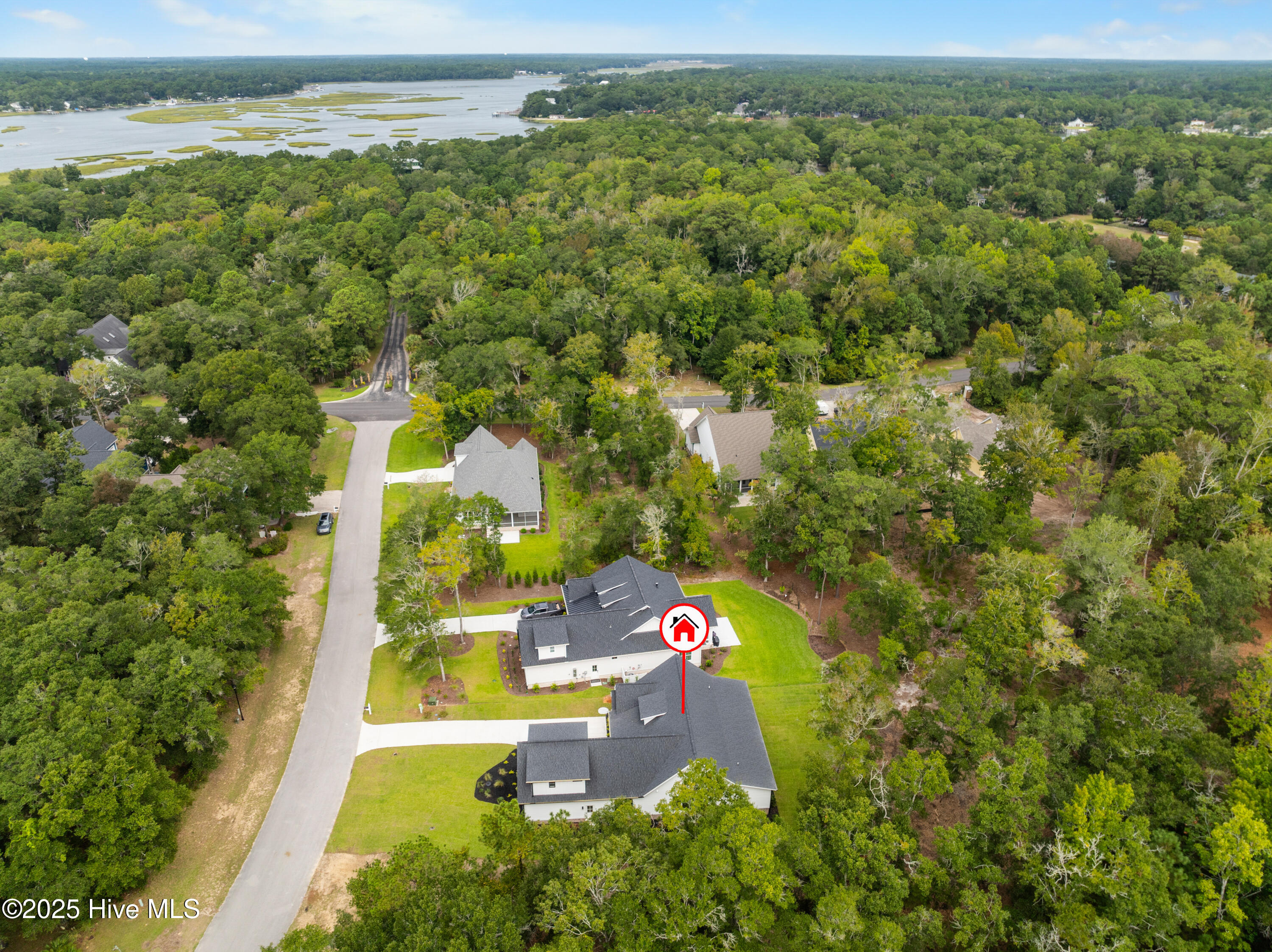 100485467 | Photo 70