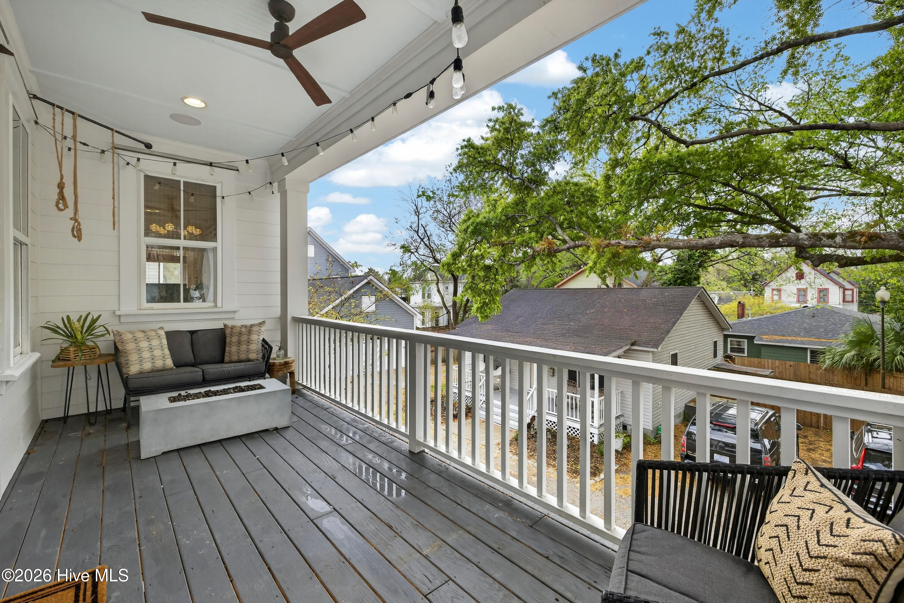 100564836 | Photo 25