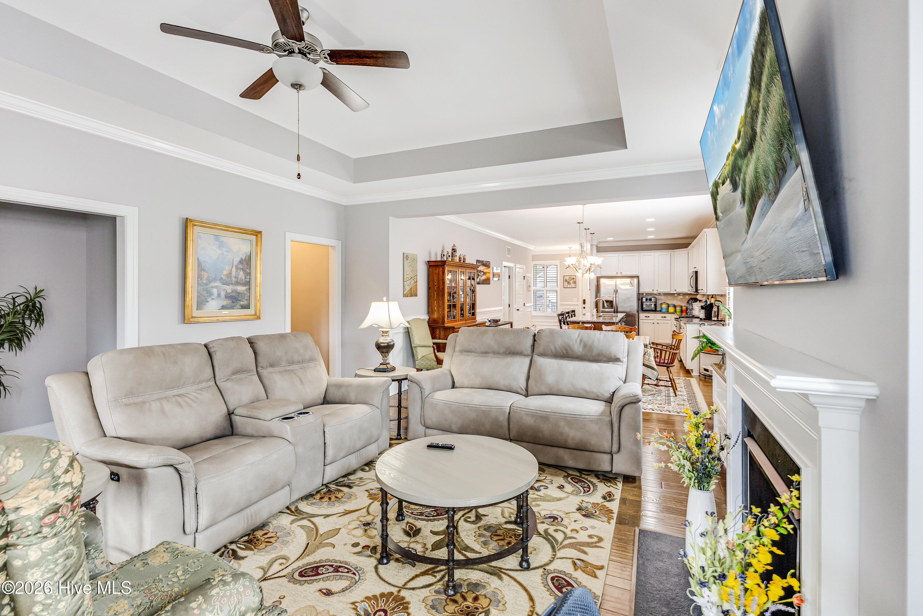 100557932 | Photo 10