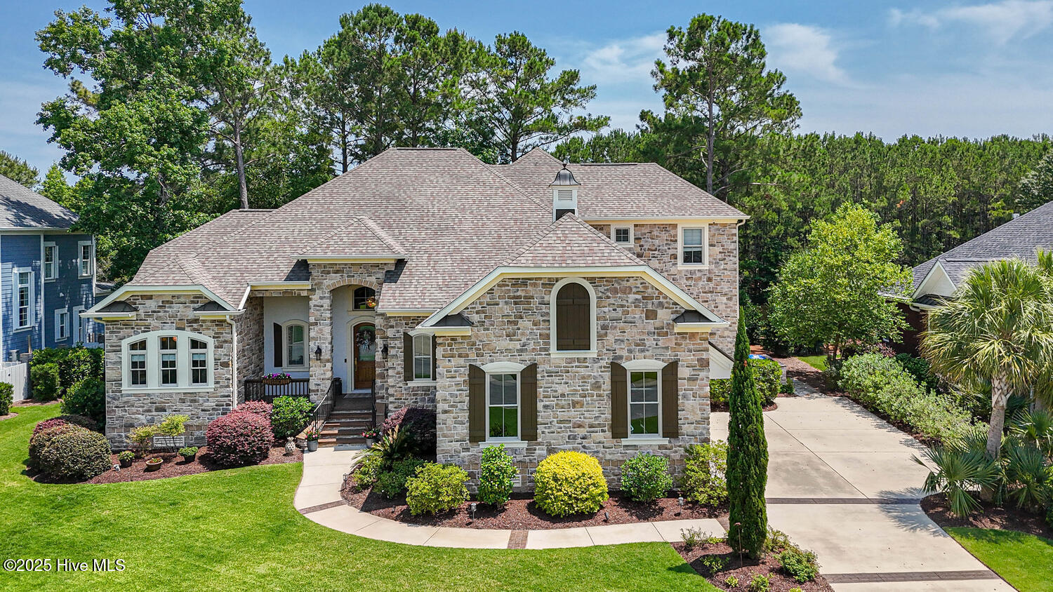 100514685 | Photo 81