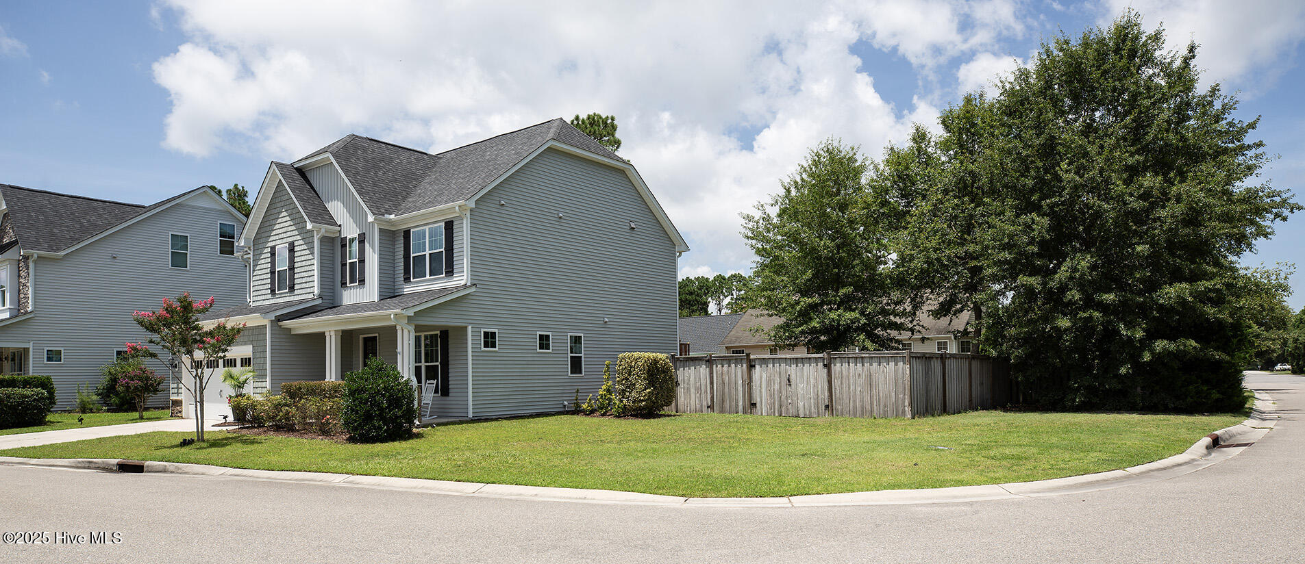 Laurenbridge5028-1FShaneL33A6852 copy