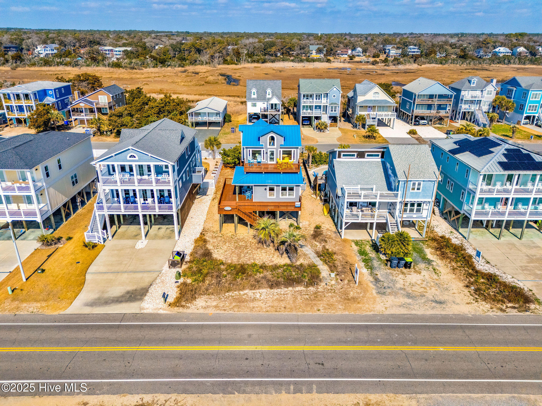 100529088 | Photo 94