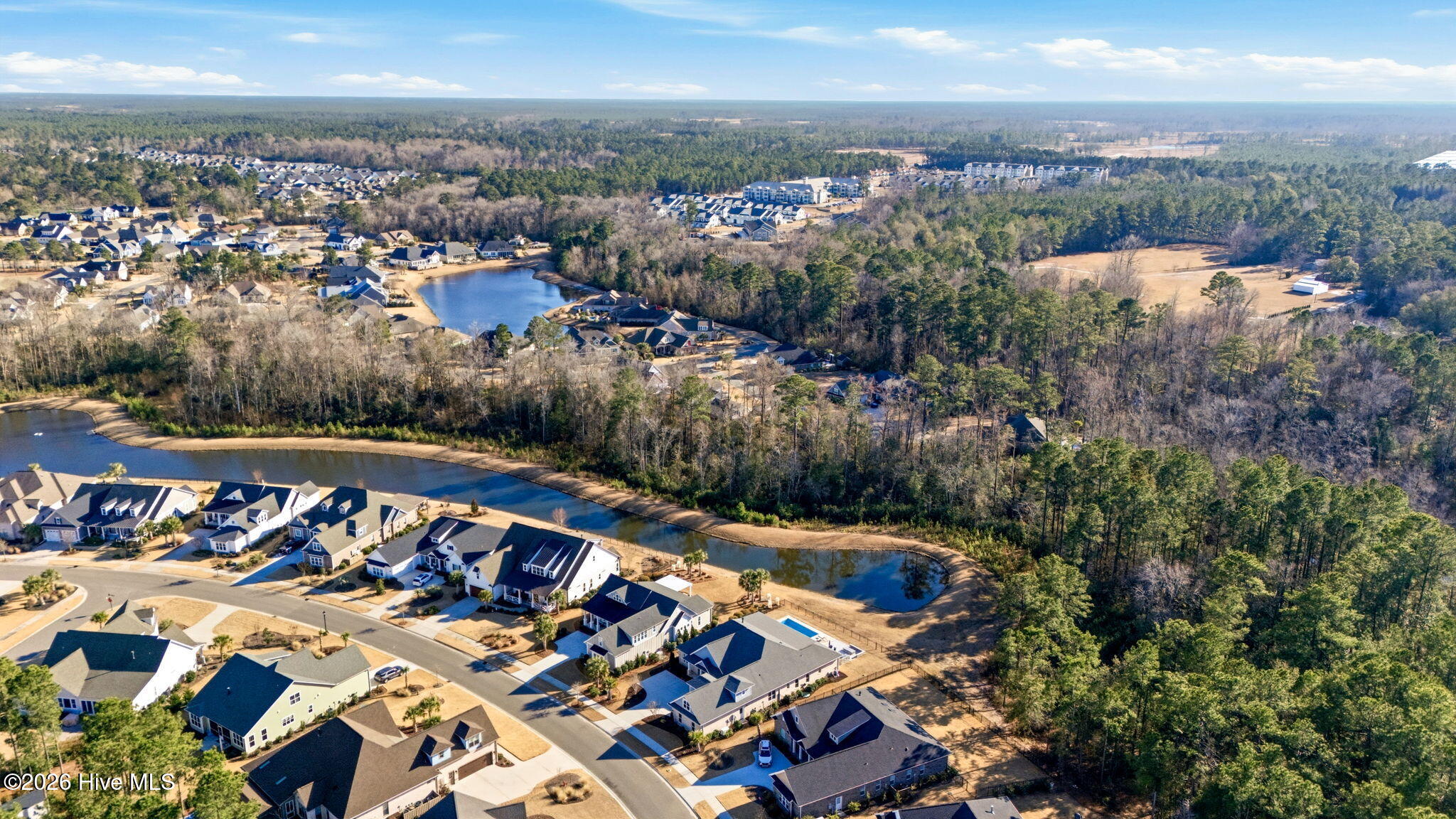 100555093 | Photo 56