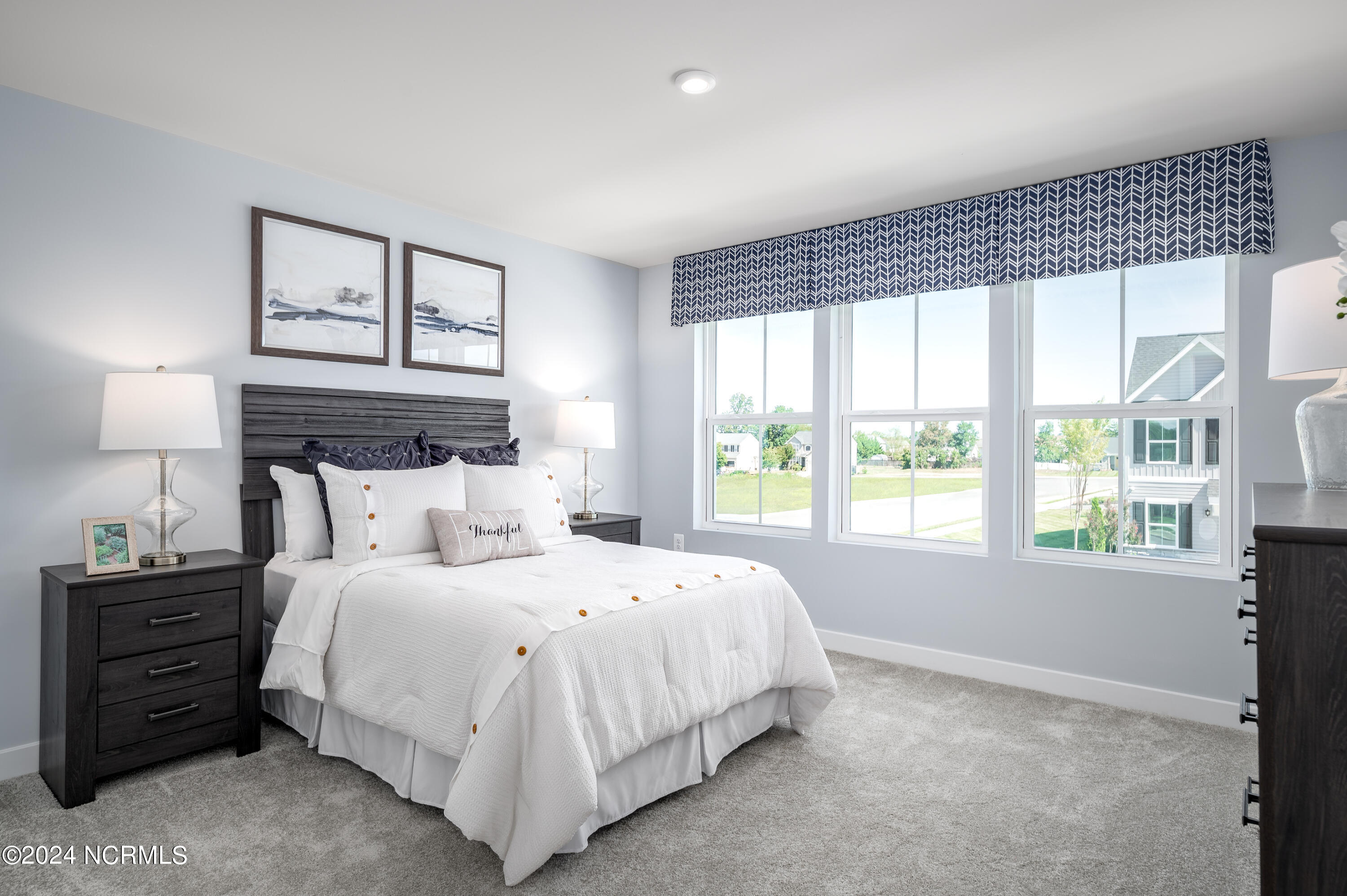 100560067 | Photo 21