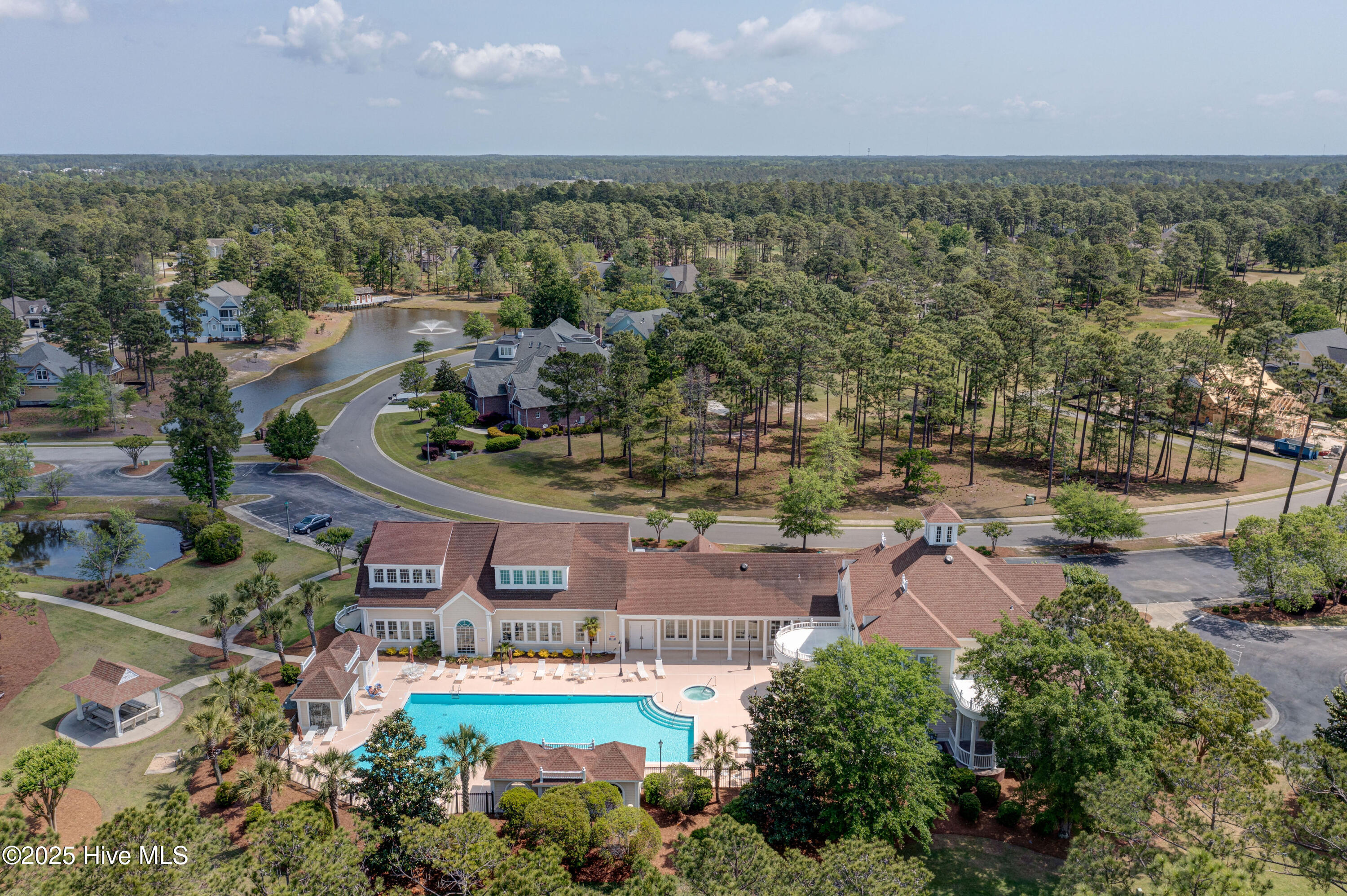 100547497 | Photo 50