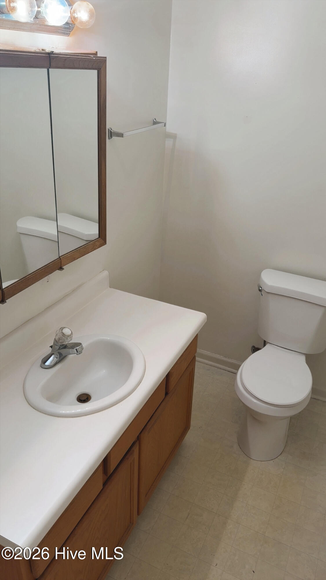 100556689 | Photo 14