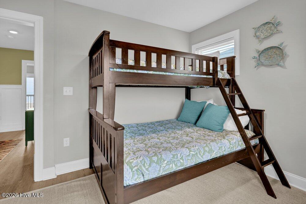 100558535 | Photo 23