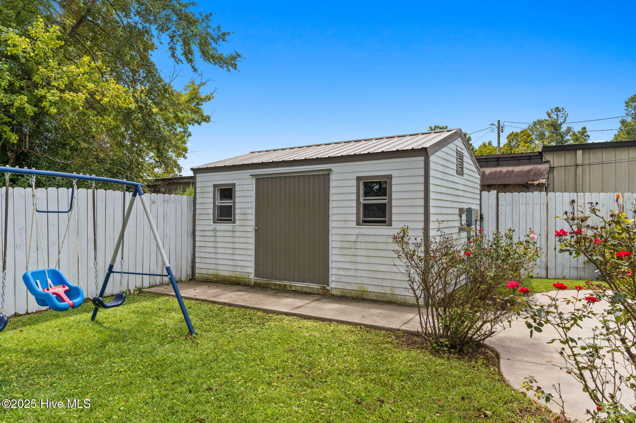 100527355 | Photo 48