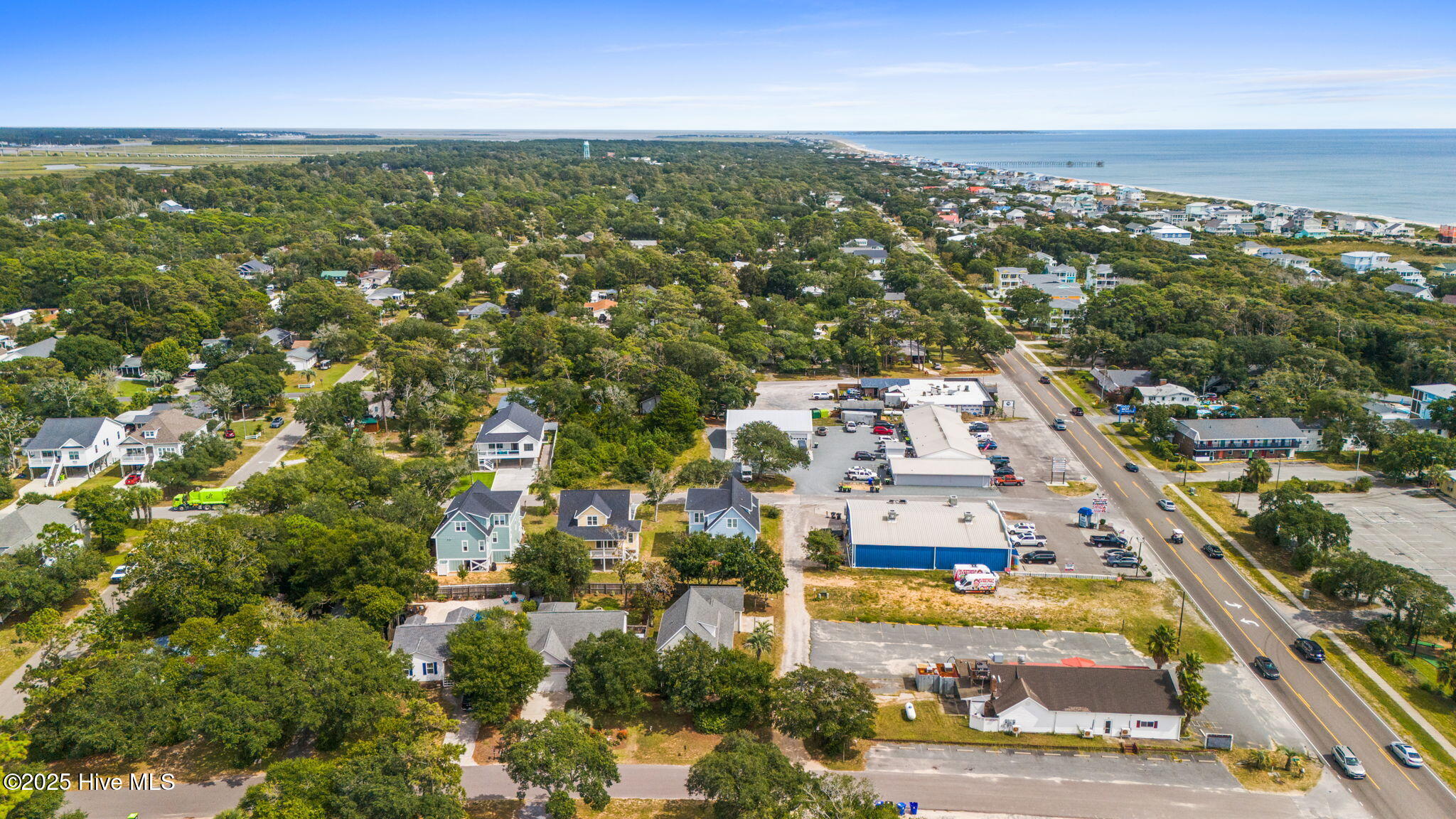 100548634 | Photo 53