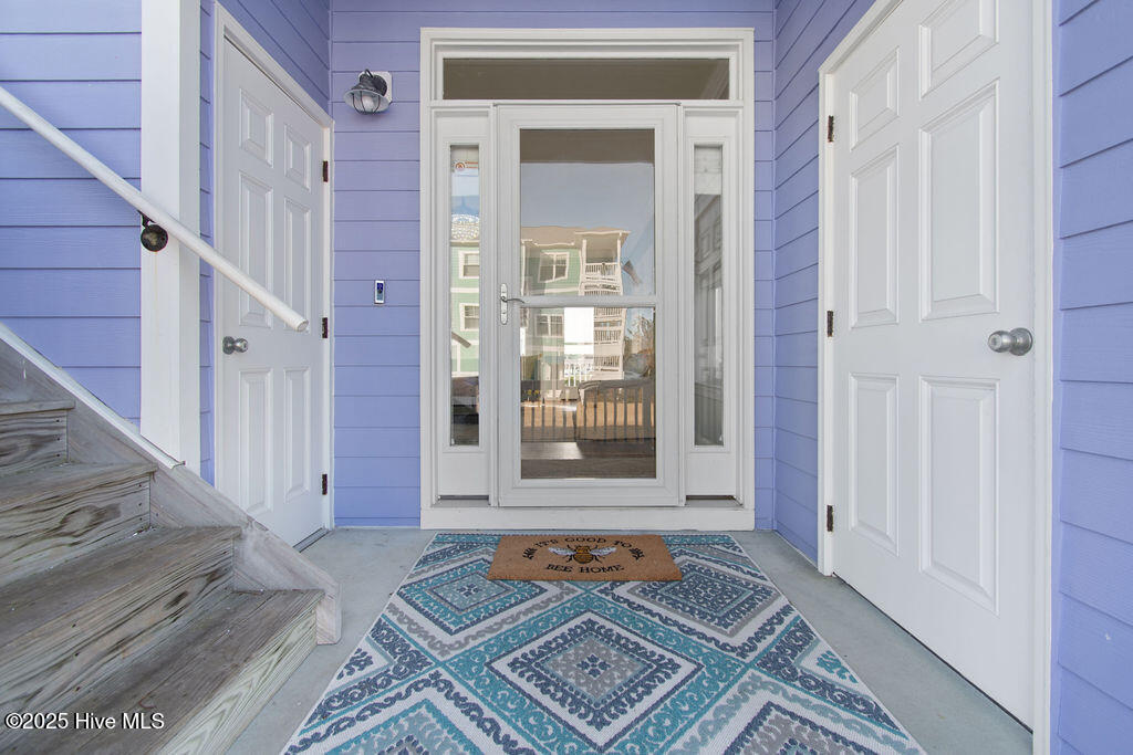 100542362 | Photo 39