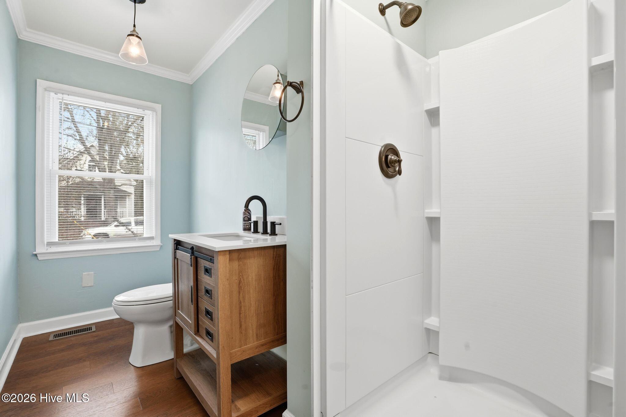 100559887 | Photo 27