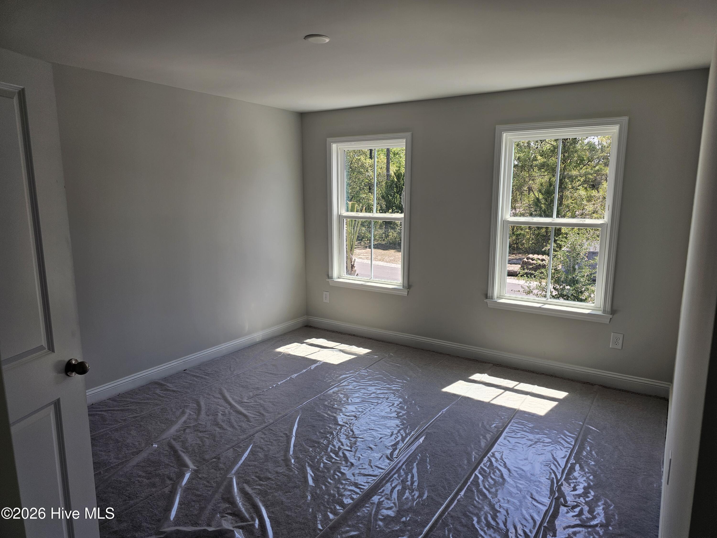 100555806 | Photo 12