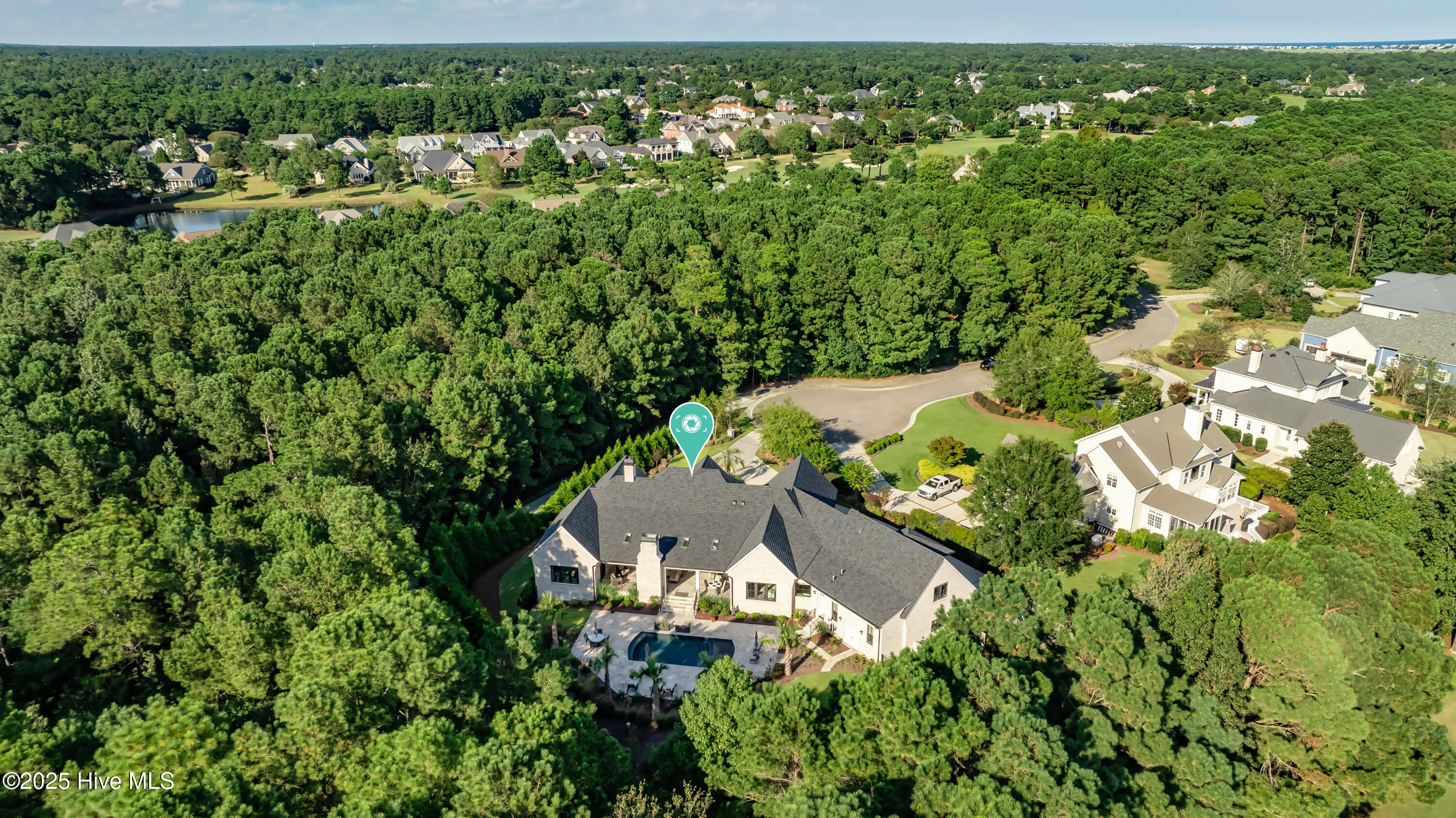 100532496 | Photo 87