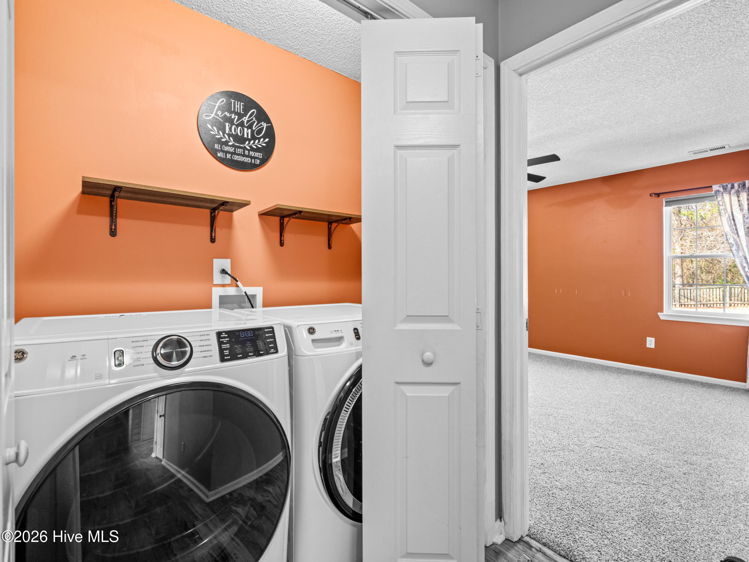 100547559 | Photo 25