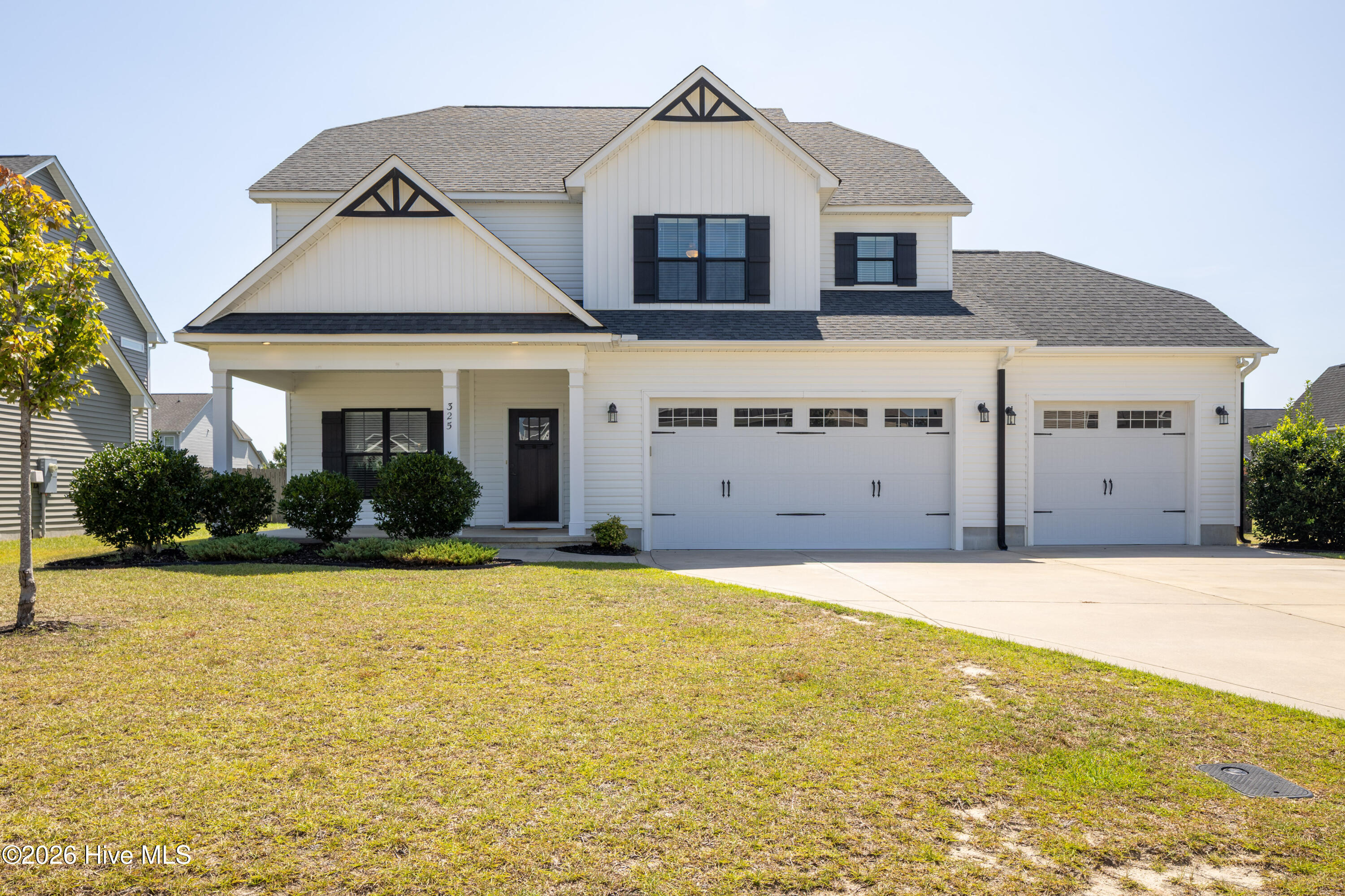 2nd image of 325 Whitestone Dr, Fayetteville, NC 28312 | MLS# 100597934