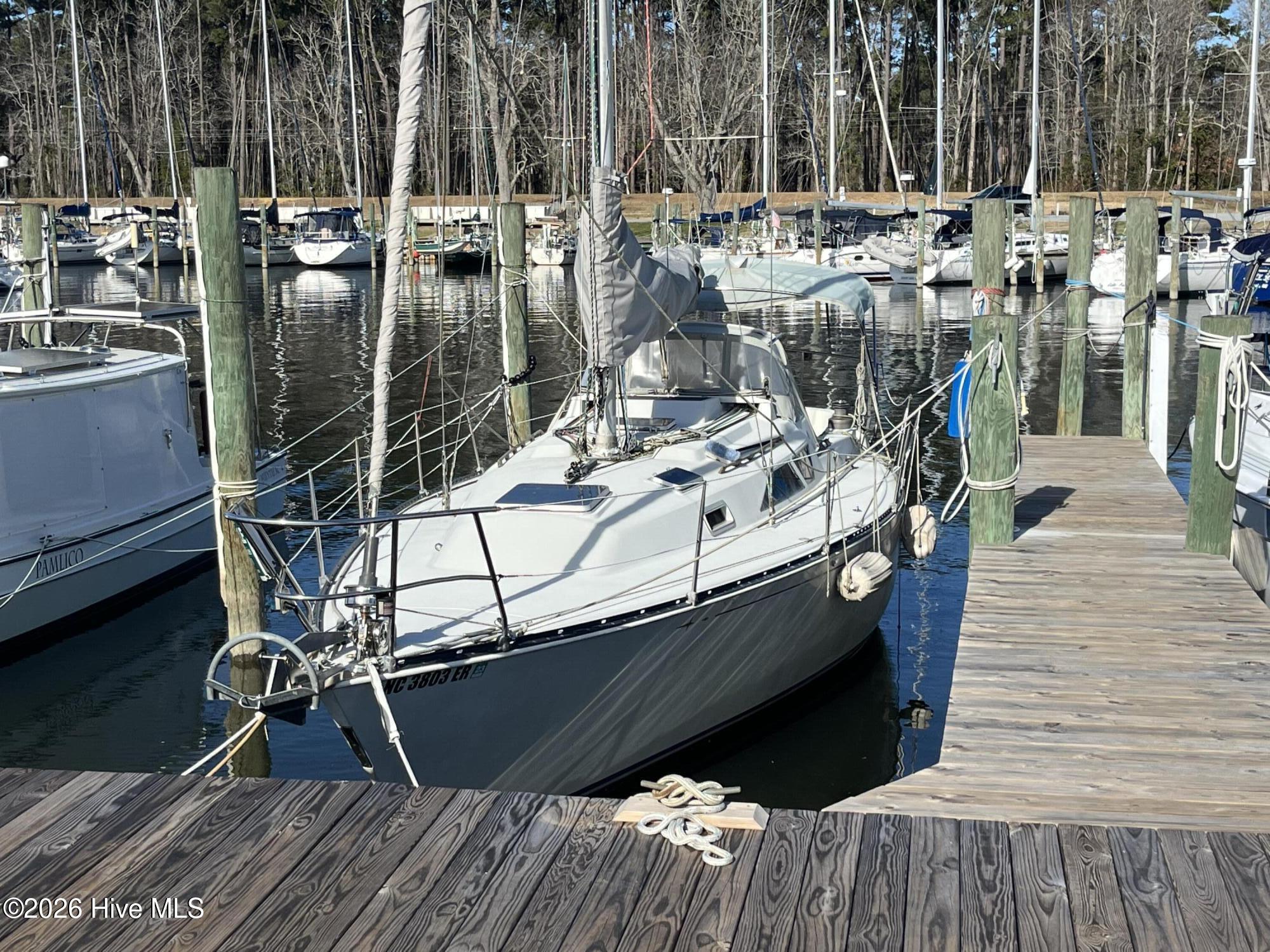 33 Pecan Grove Marina Slip # 33,Oriental
