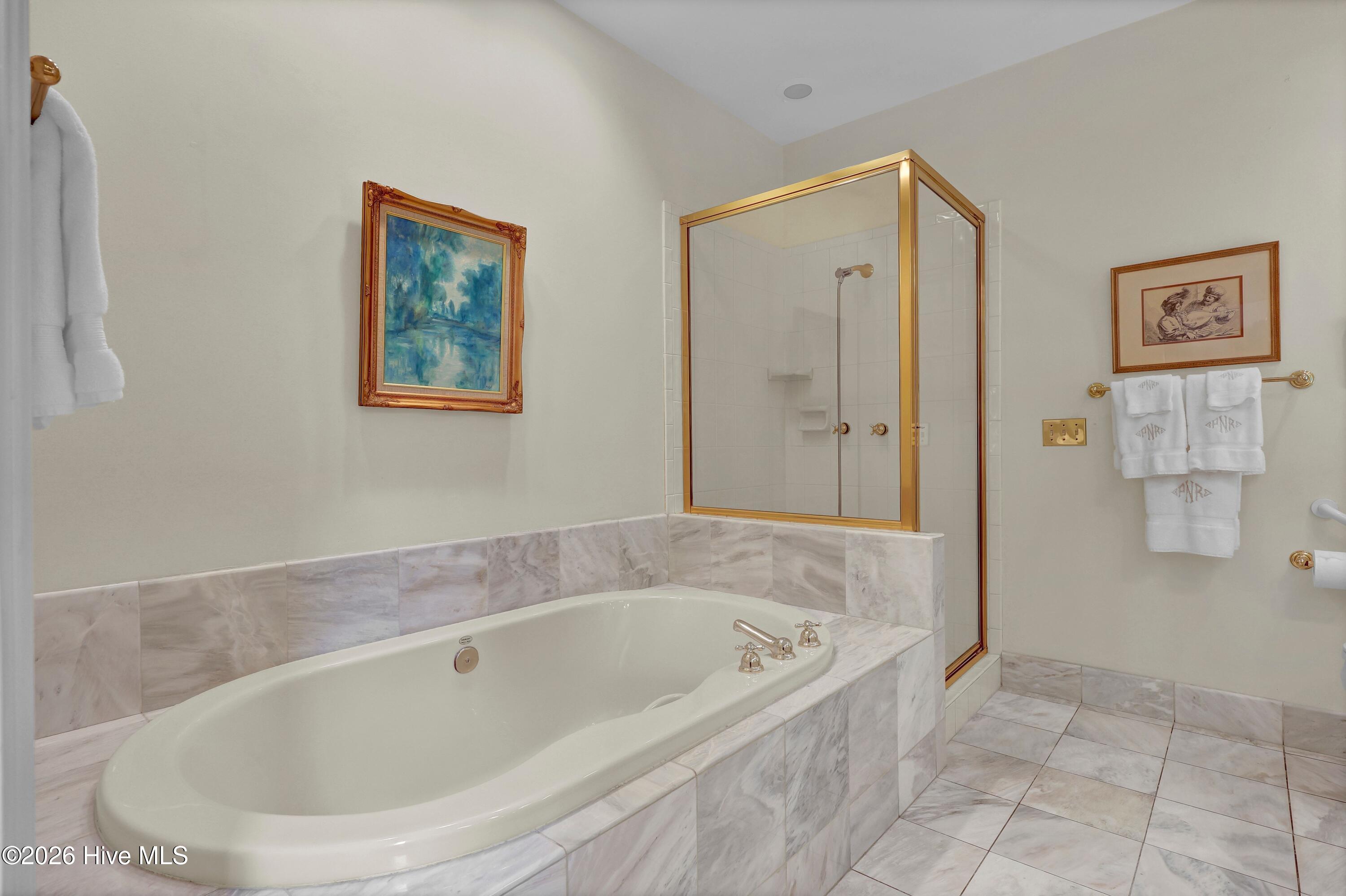 100567491 | Photo 26