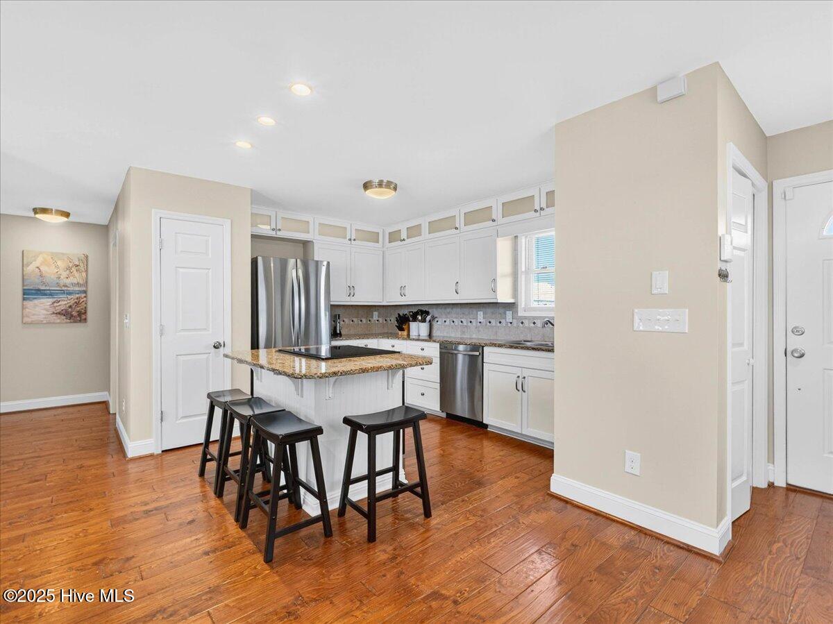 100521504 | Photo 13