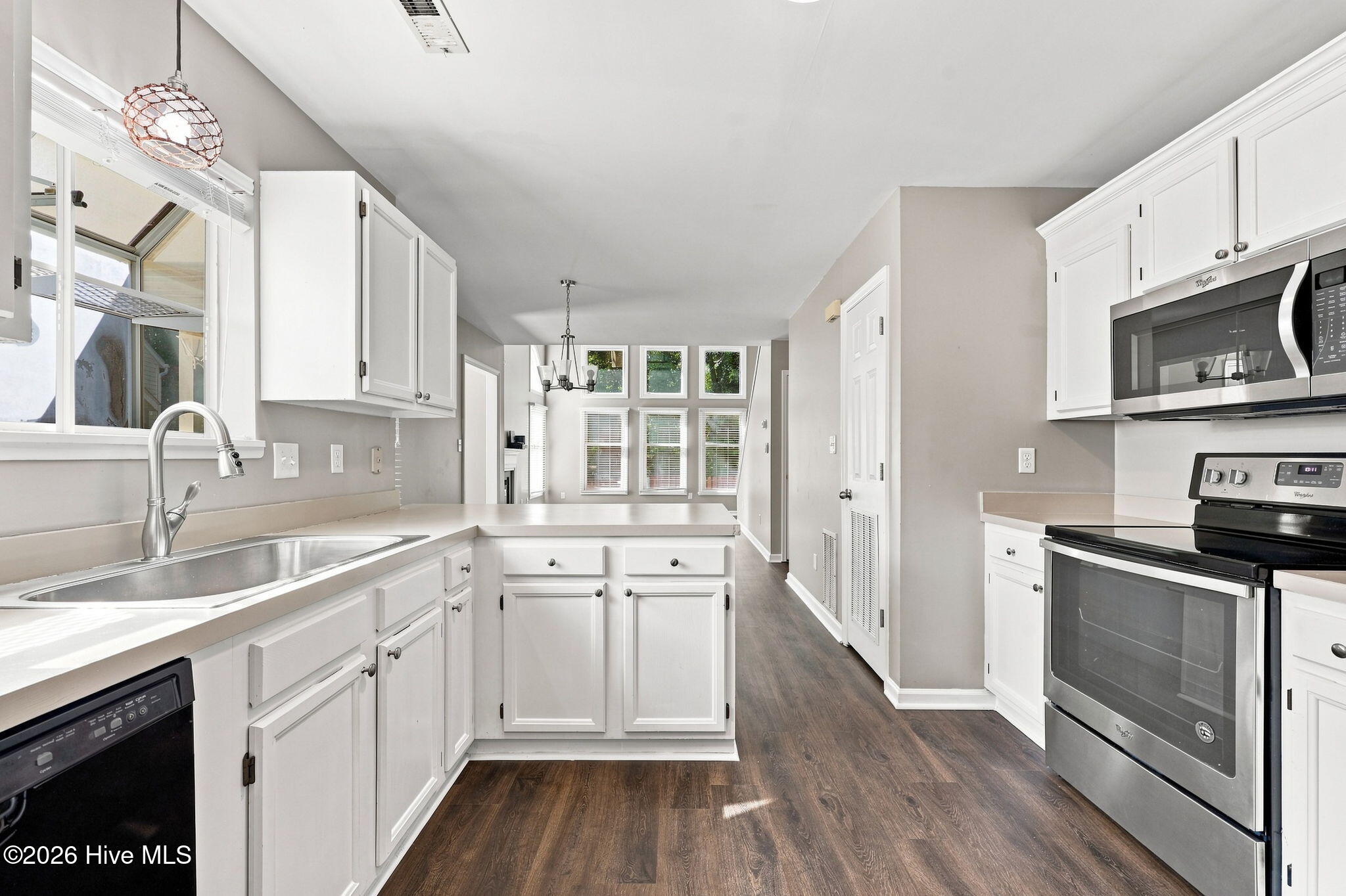 401 Cedarwood Village,Morehead City